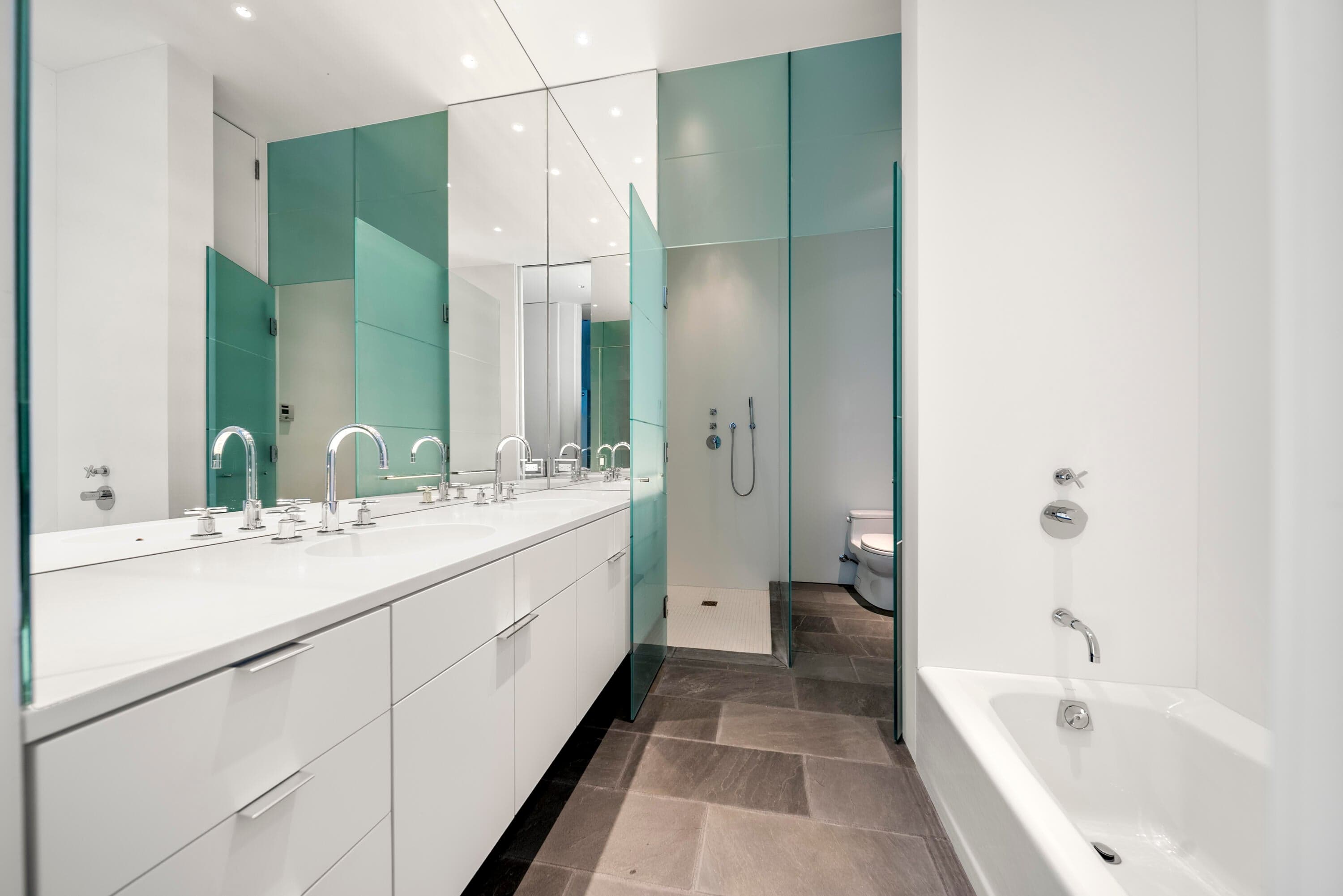 1068 Wilson Way - Thumbnail 20