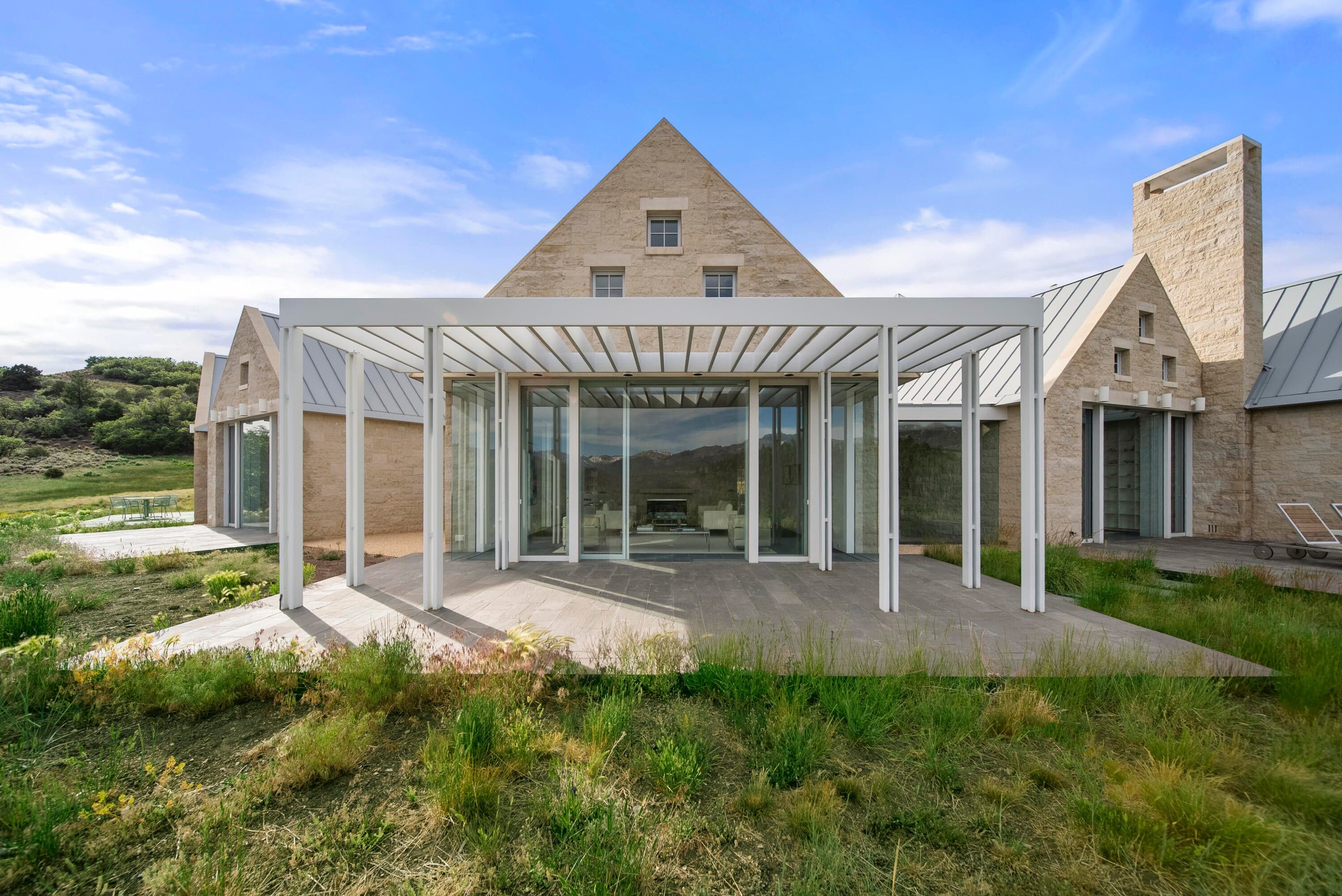 1068 Wilson Way - Thumbnail 6
