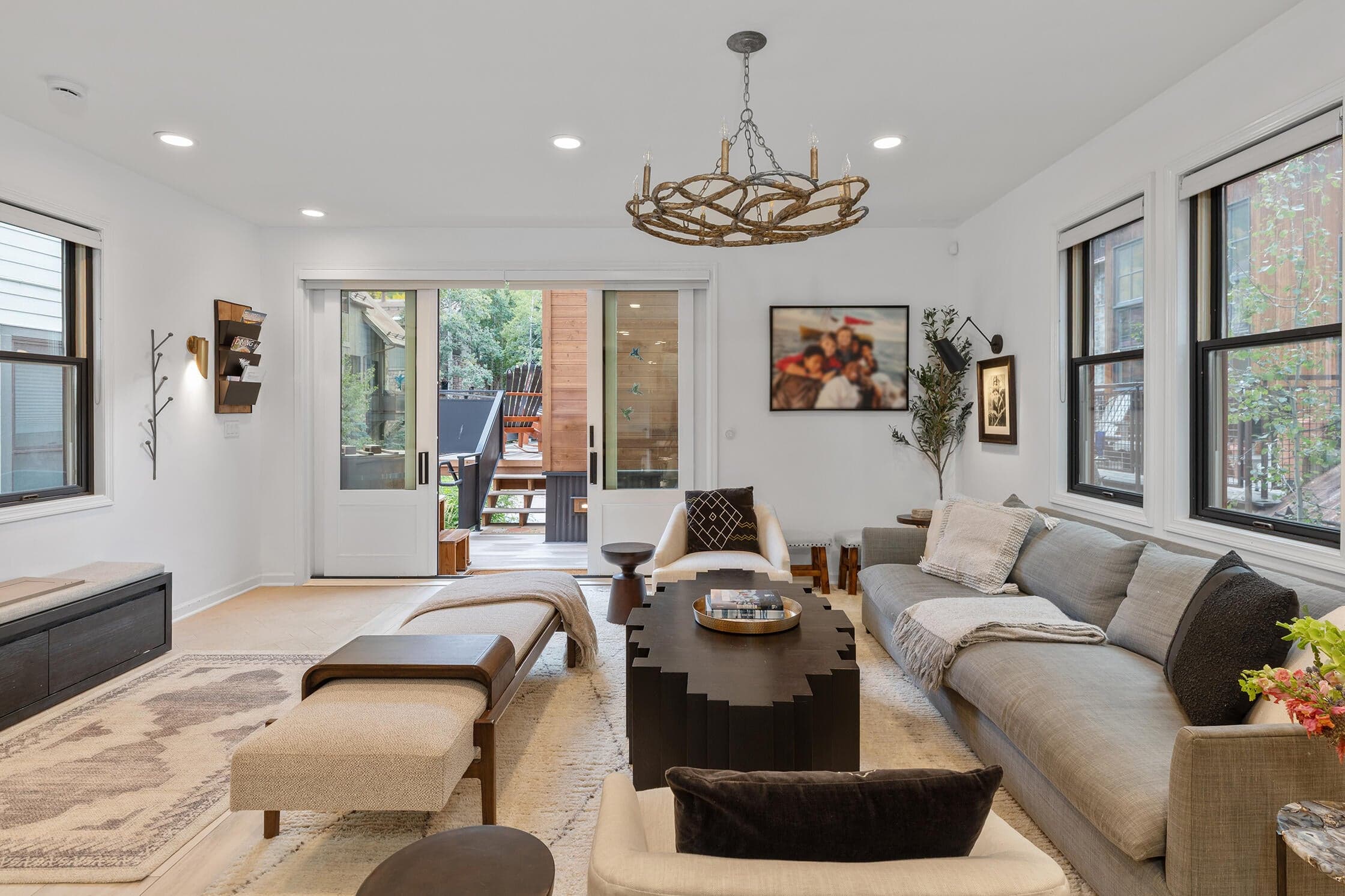 536 W Pacific Avenue - Thumbnail 7