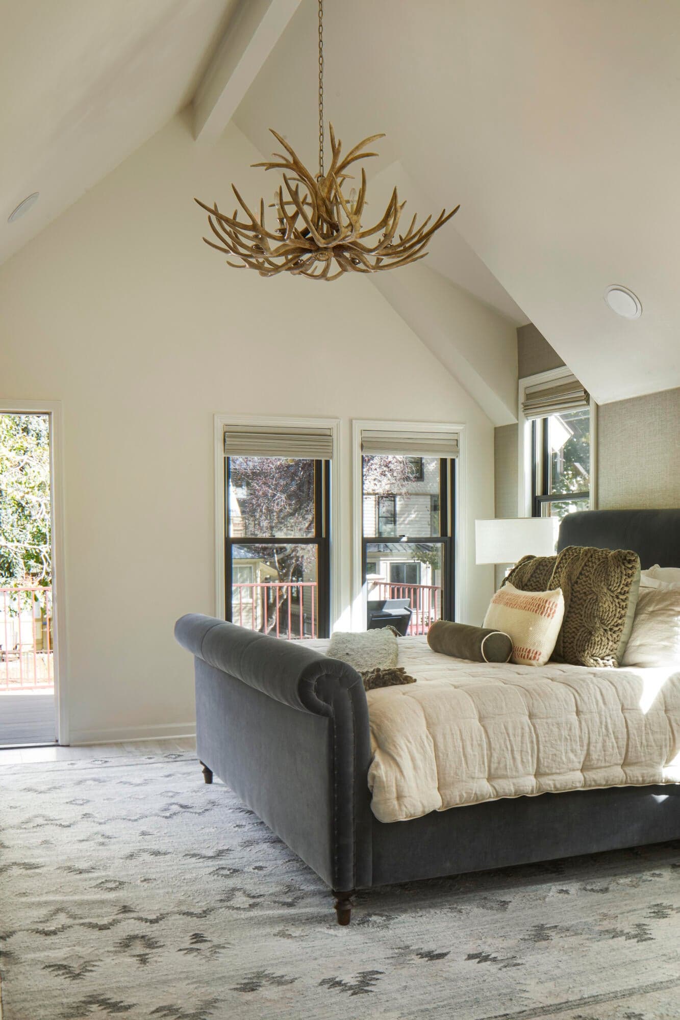 536 W Pacific Avenue - Thumbnail 11
