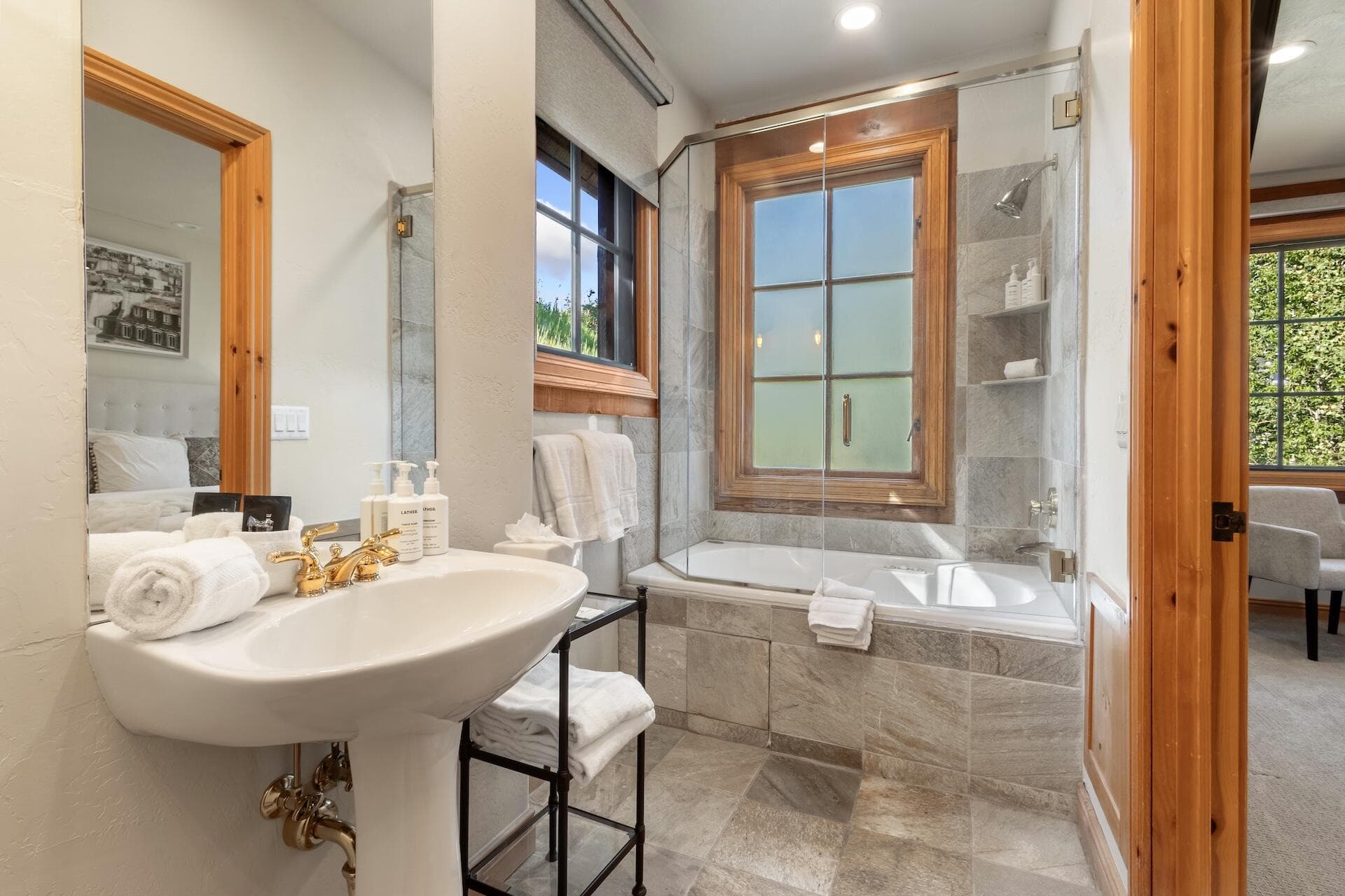 102 Sunny Ridge Place 102 - Thumbnail 16