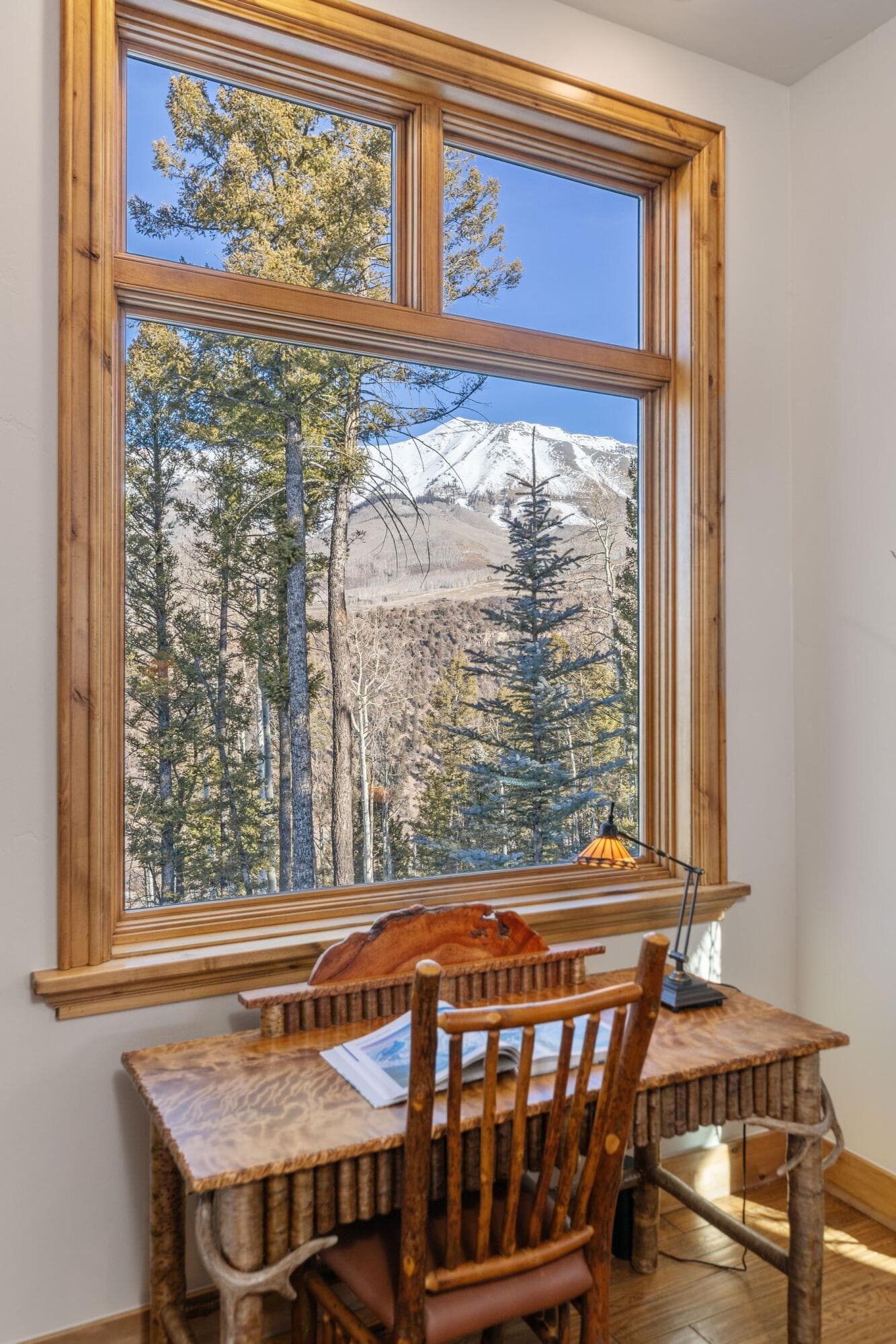 245 Adams Ranch Road - Thumbnail 11