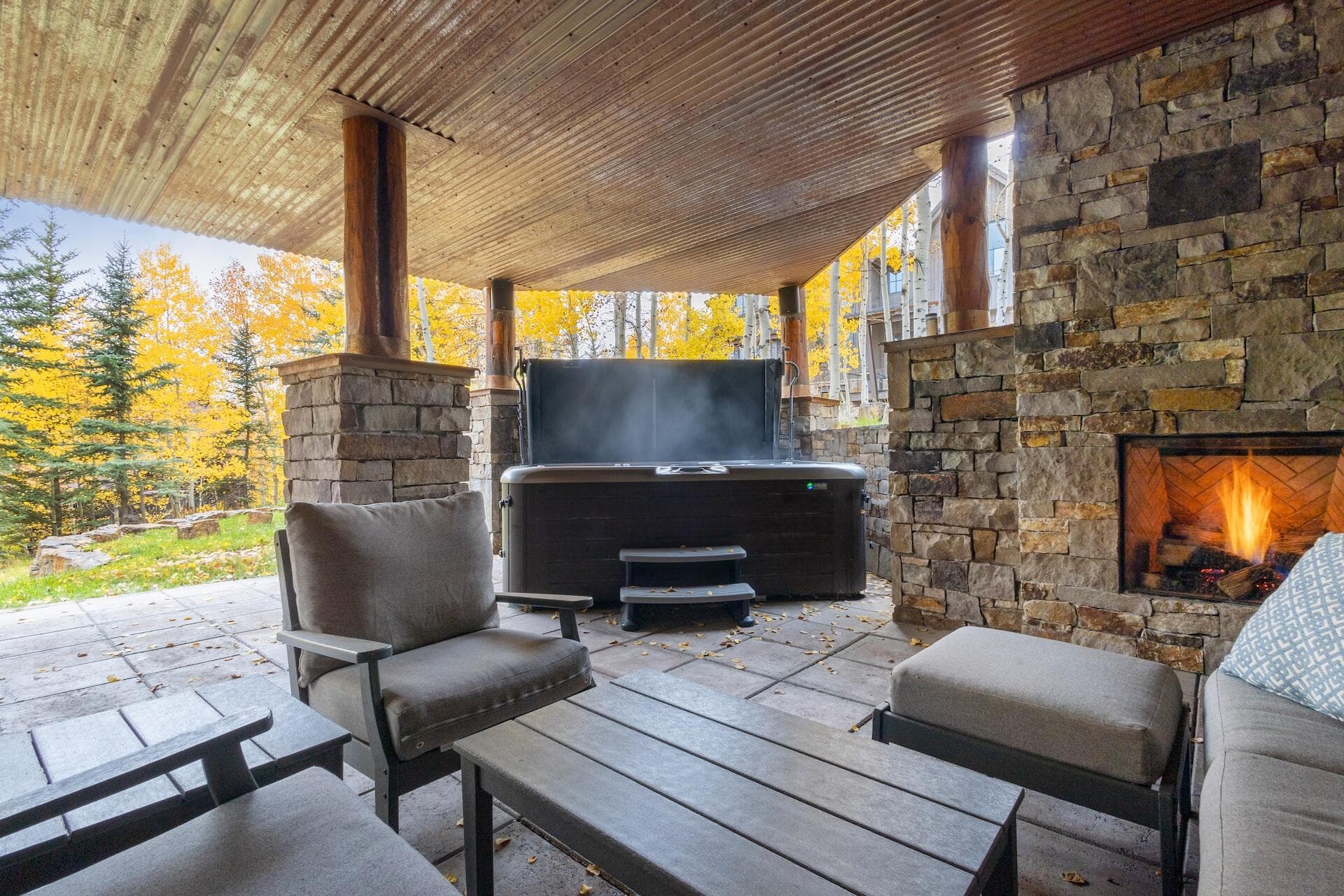 131 Vischer Drive - Thumbnail 19