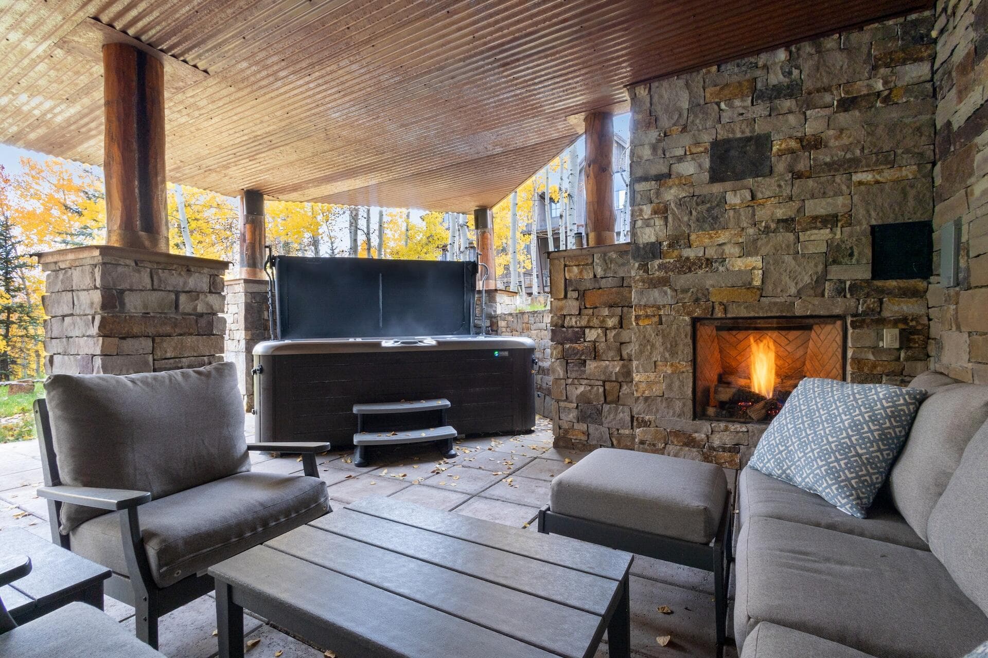 131 Vischer Drive - Thumbnail 20