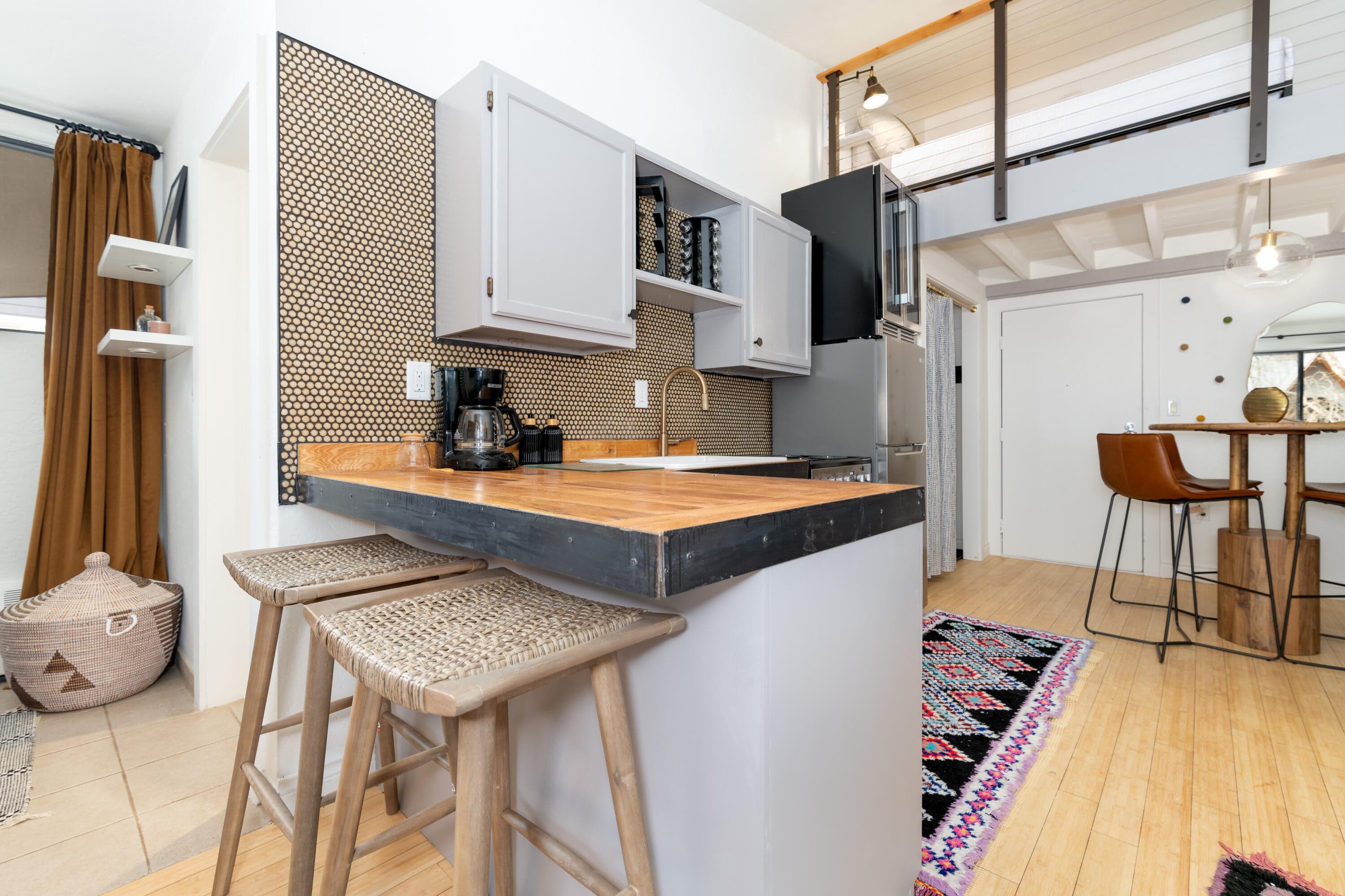 619 W Columbia Avenue E143 - Thumbnail 8