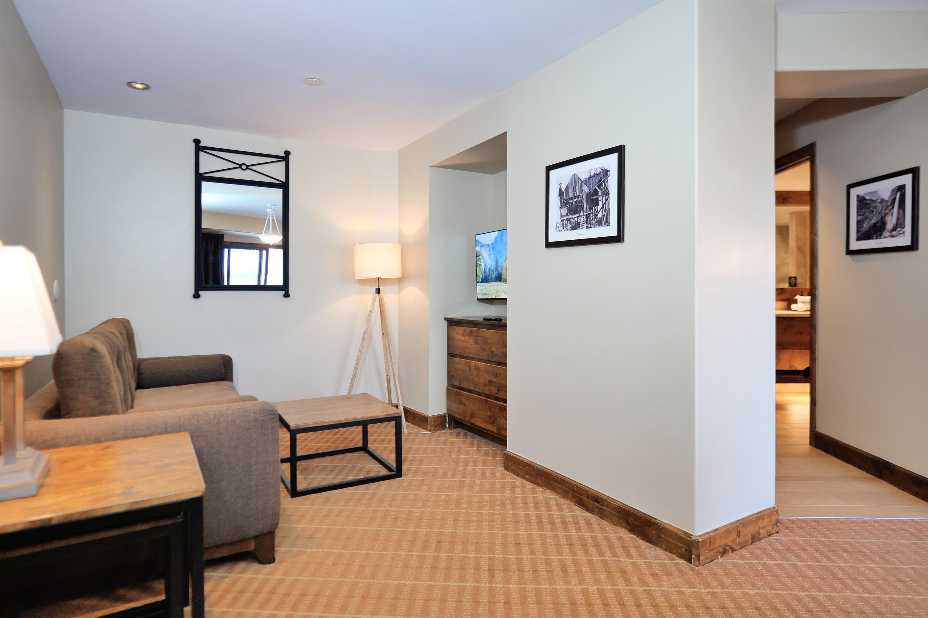 136 Country Club Drive 418 - Thumbnail 3