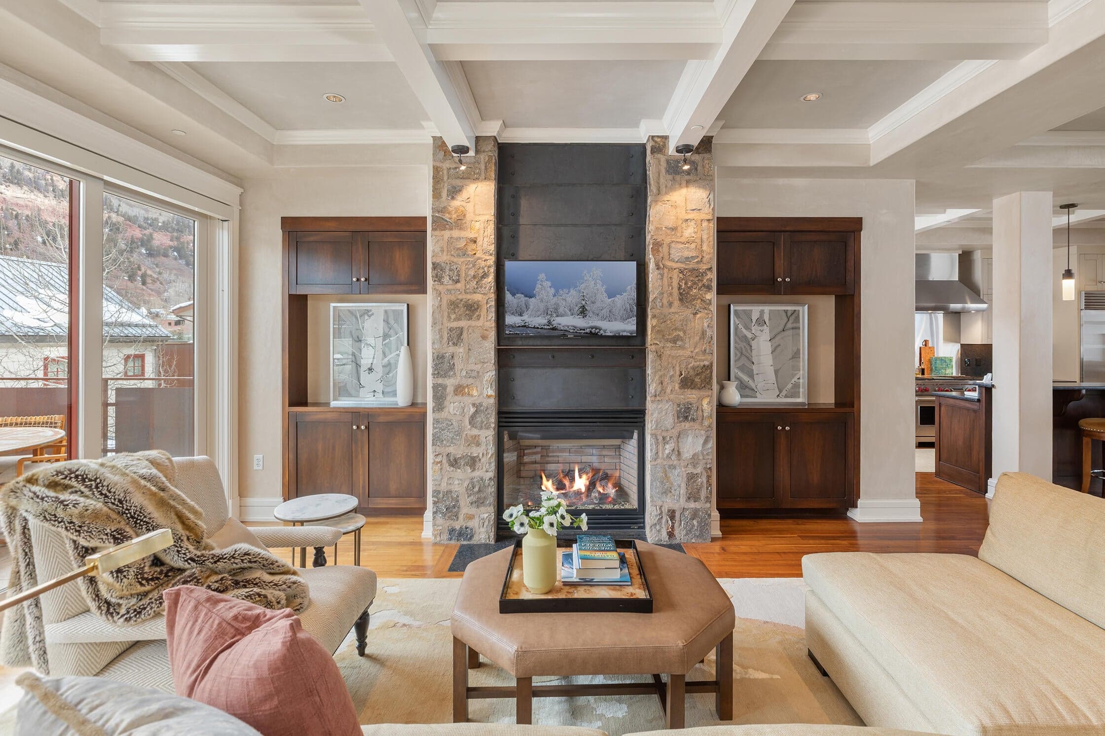 398 S Davis Street S1B - Thumbnail 2