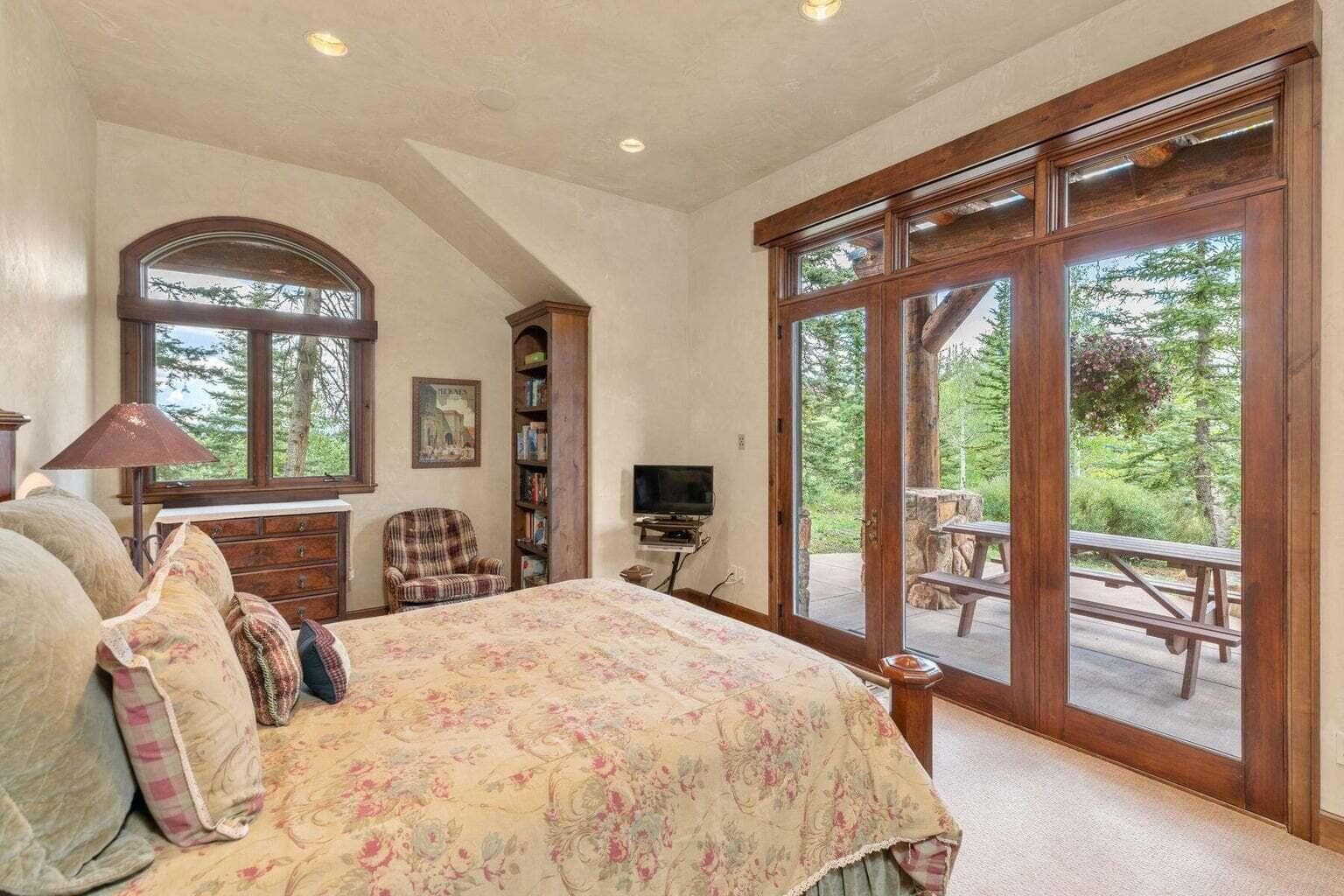 120 Prospect Creek Drive - Thumbnail 18