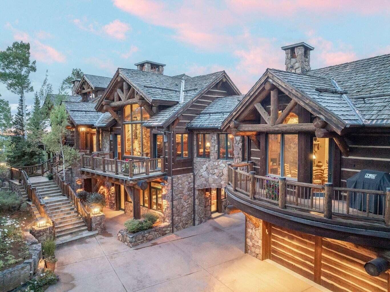 120 Prospect Creek Drive - Thumbnail 2