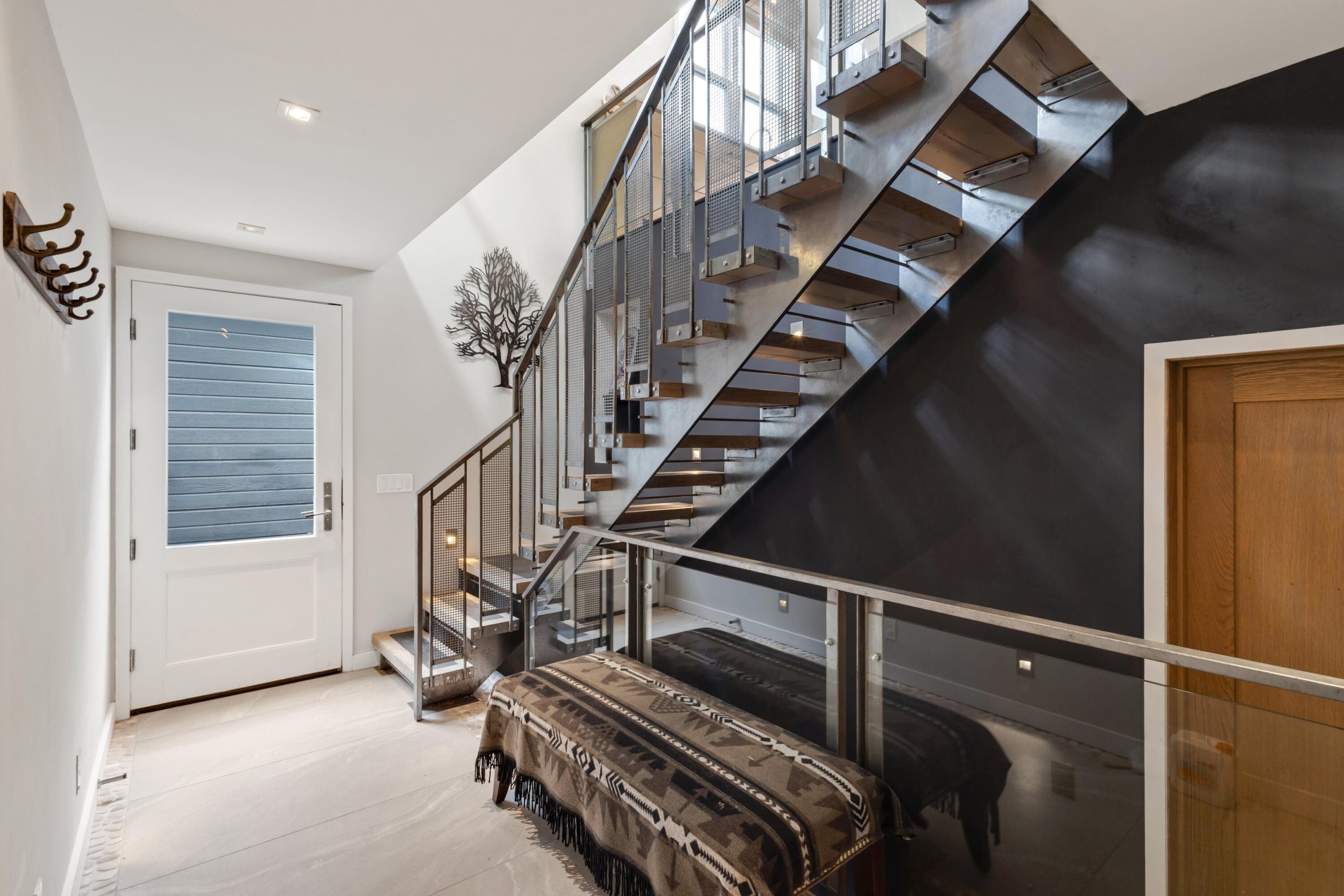329 N Willow Street - Thumbnail 15
