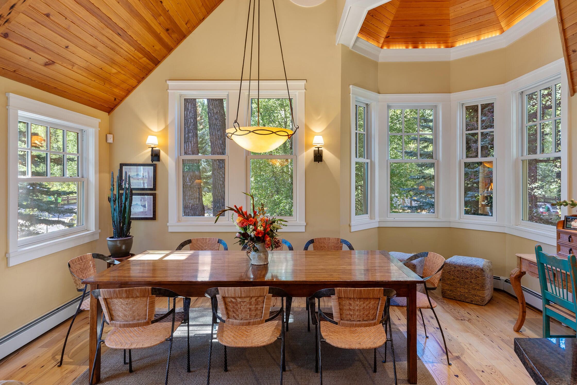 485 E Colorado Avenue - Thumbnail 11