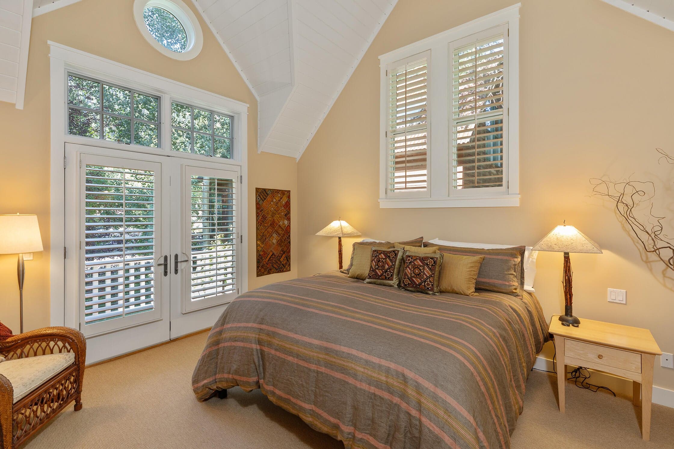 485 E Colorado Avenue - Thumbnail 16