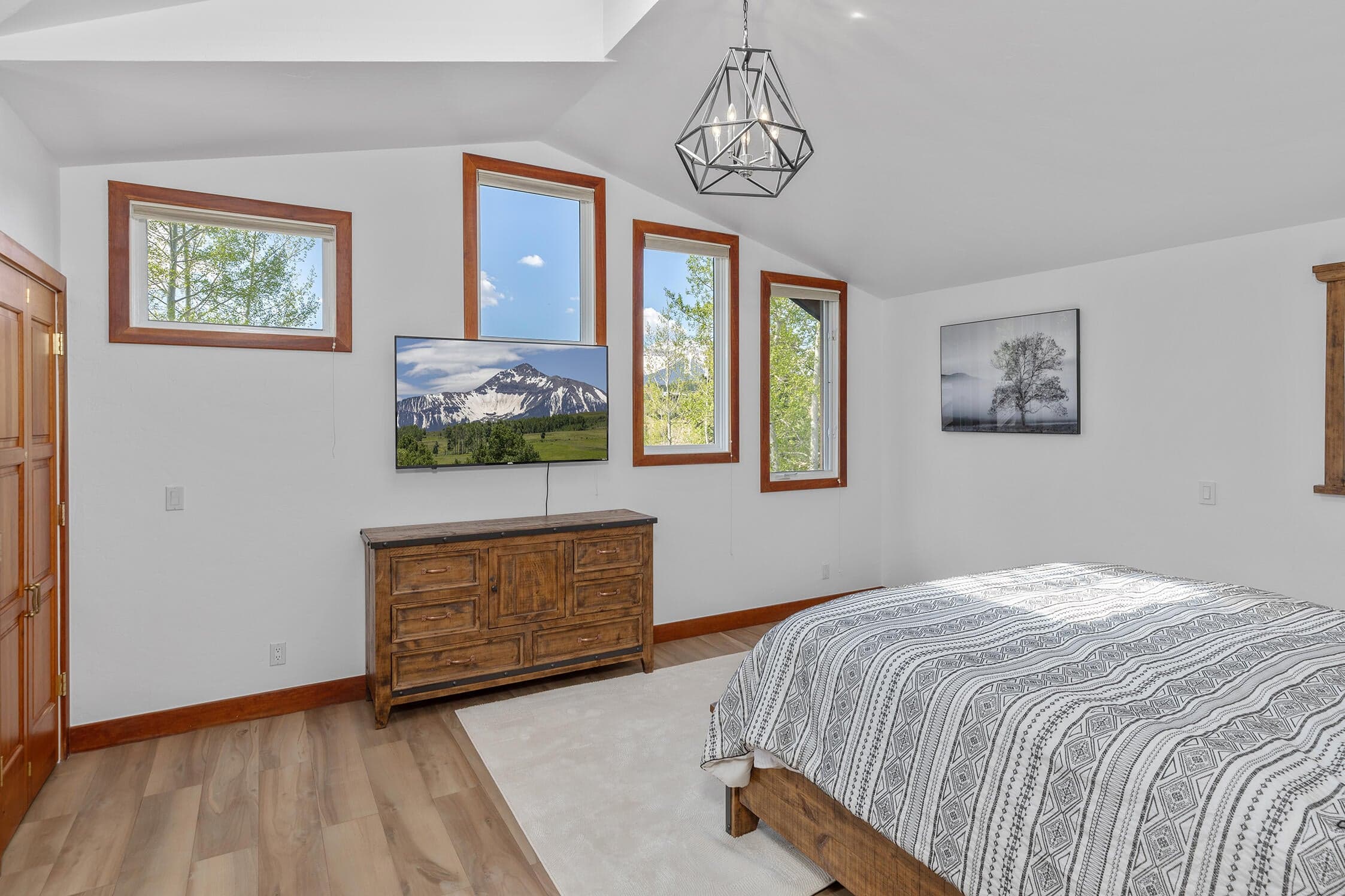 107 Lawson Point A - Thumbnail 17