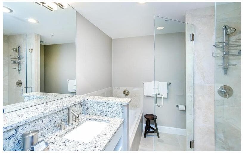 550 W Depot Avenue 307 - Thumbnail 8
