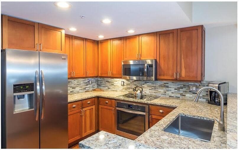 550 W Depot Avenue 307 - Thumbnail 5