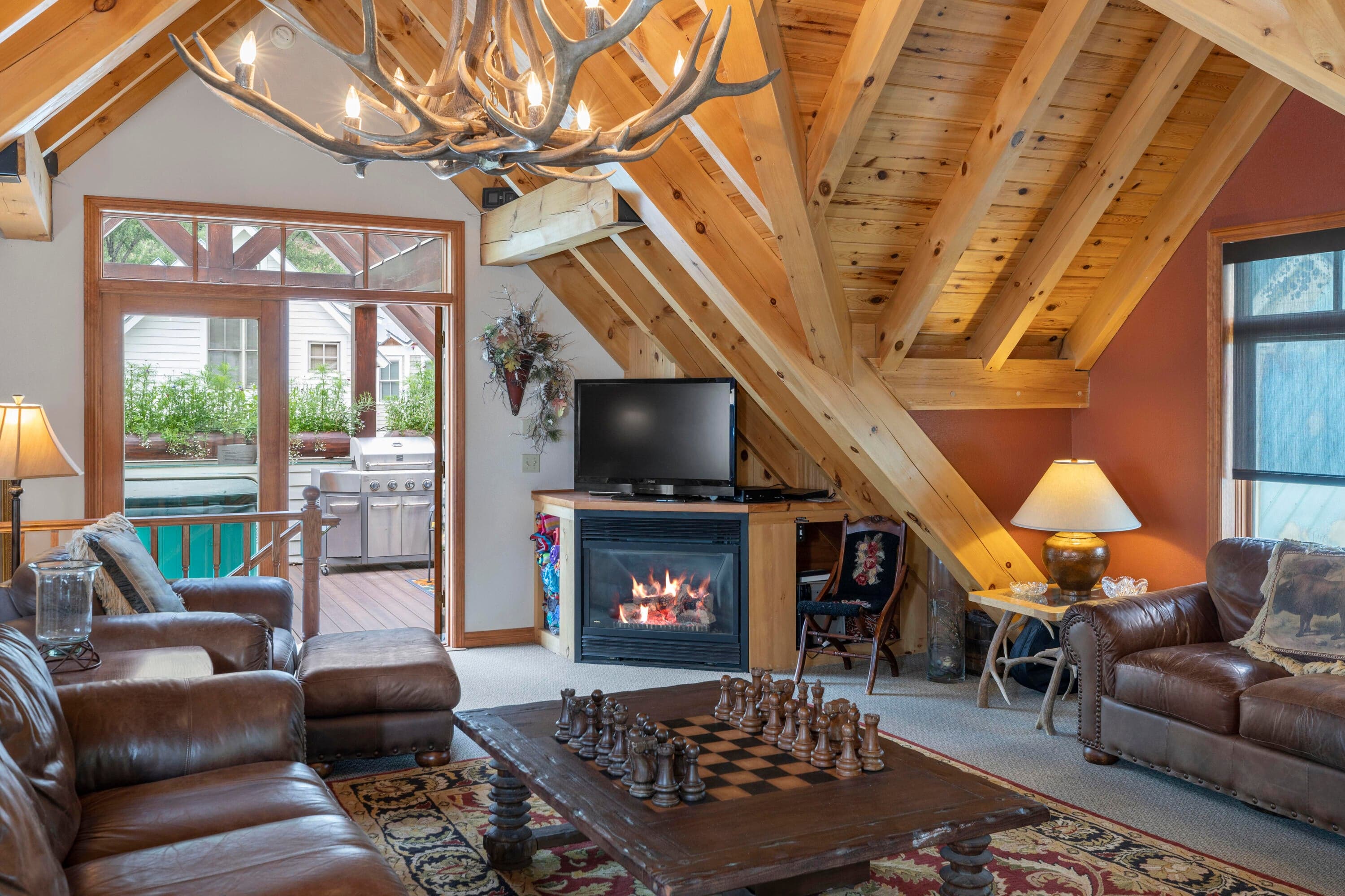 627 W Colorado Avenue - Thumbnail 6