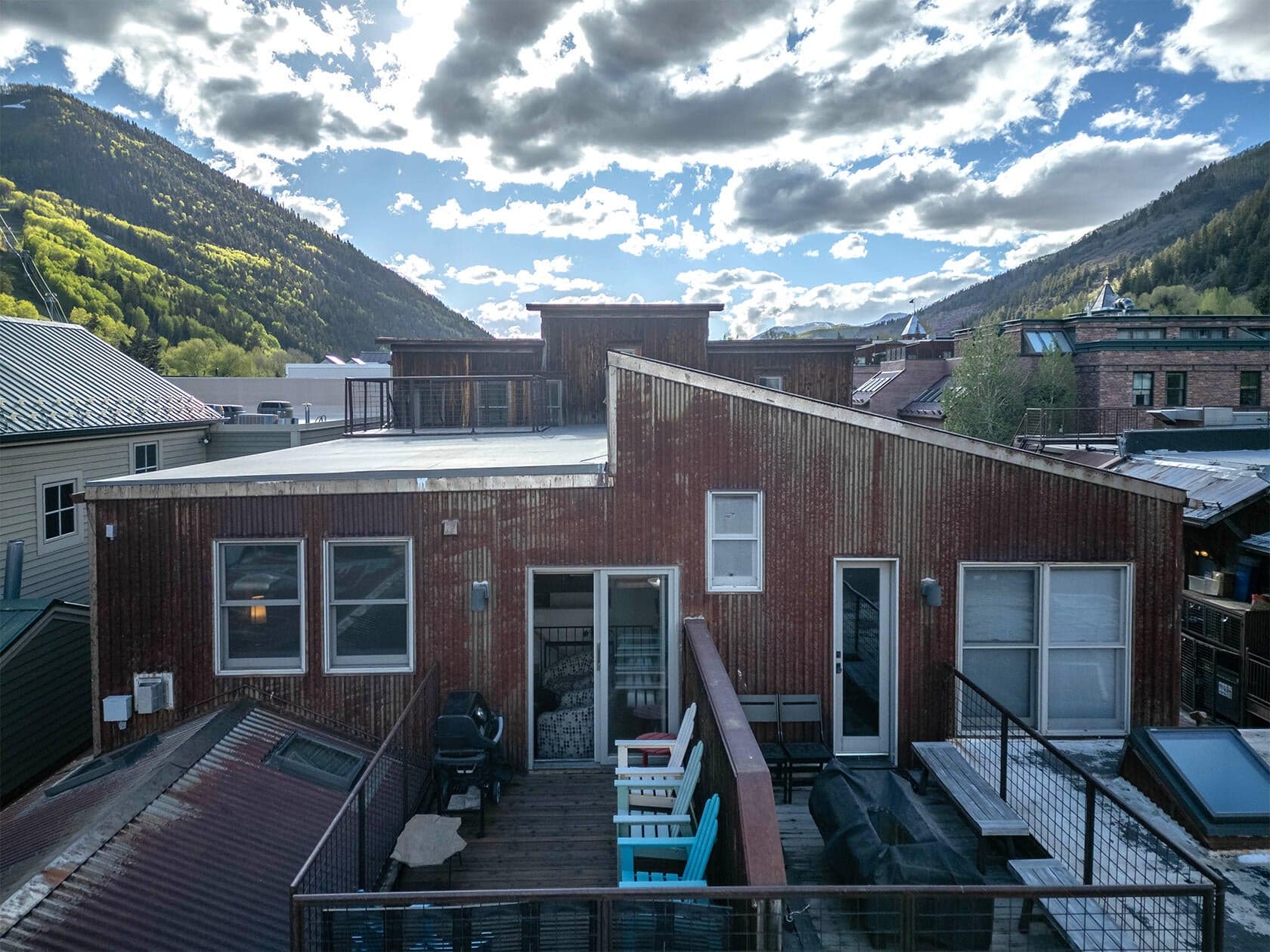 110 S Pine Street 1B - Thumbnail 17