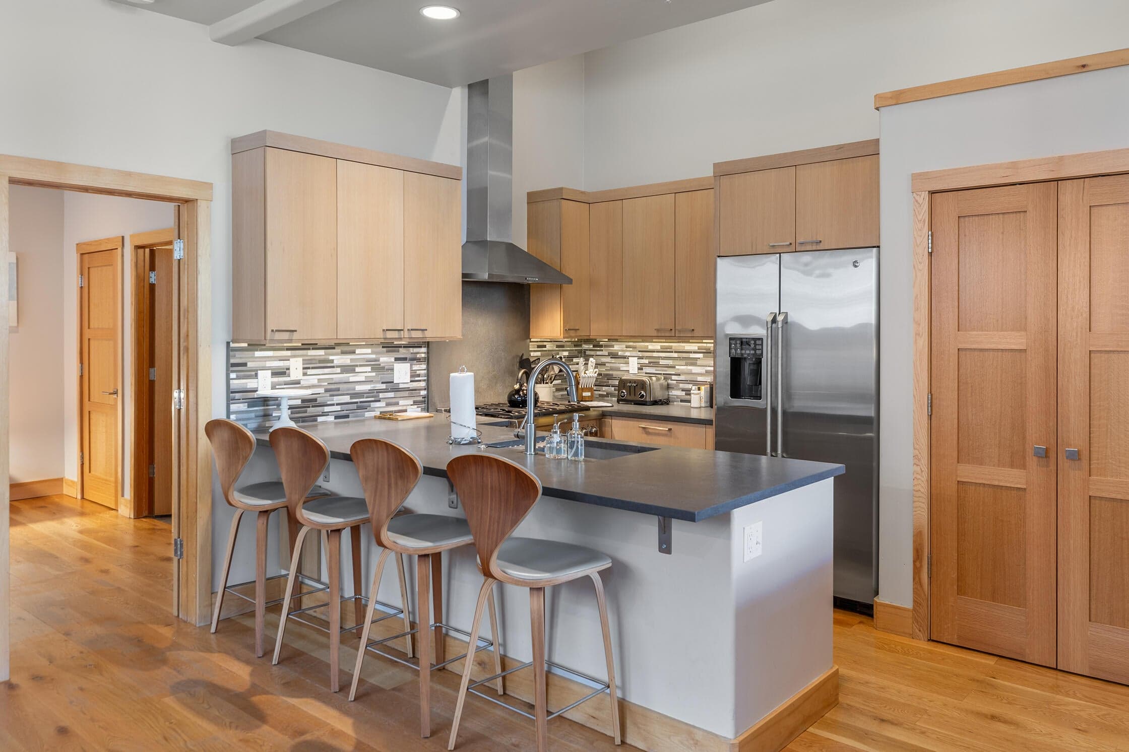 110 S Pine Street 1B - Thumbnail 7