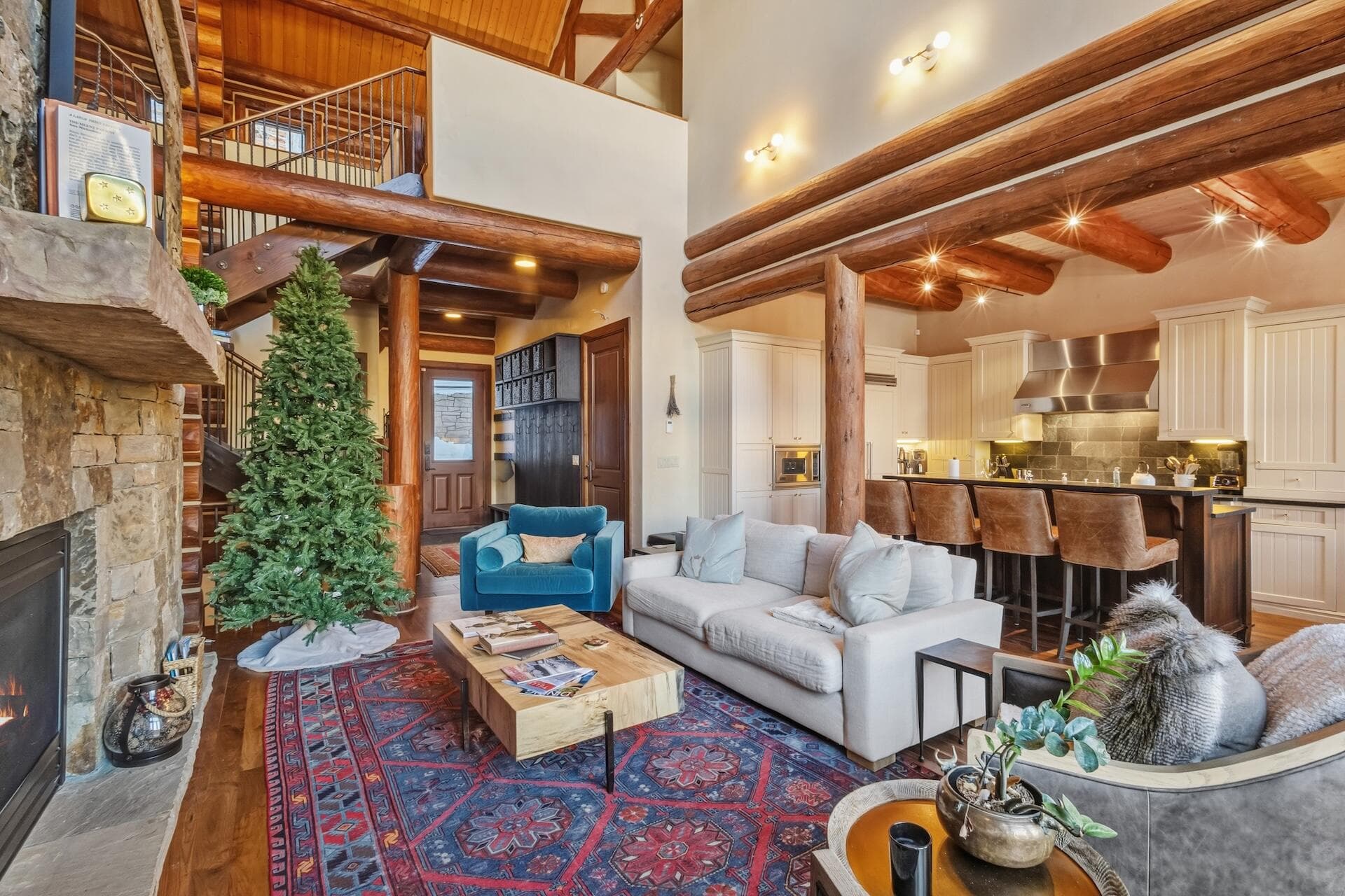 304 Prospect Falls Court C - Thumbnail 2