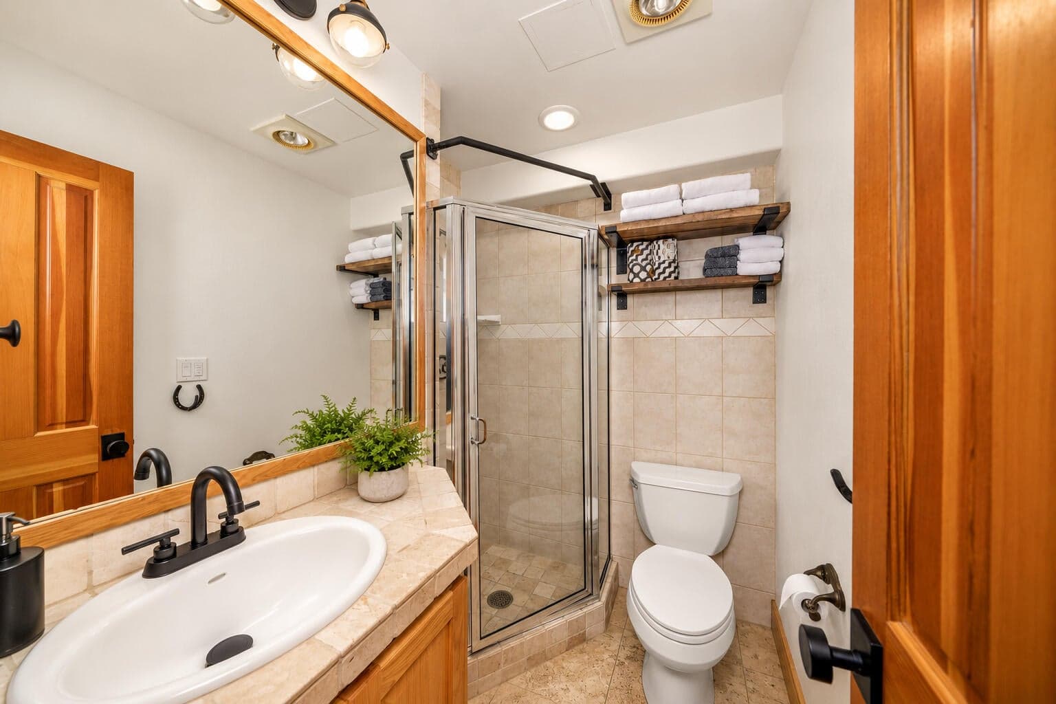 110 S Pine Street 1A - Thumbnail 8