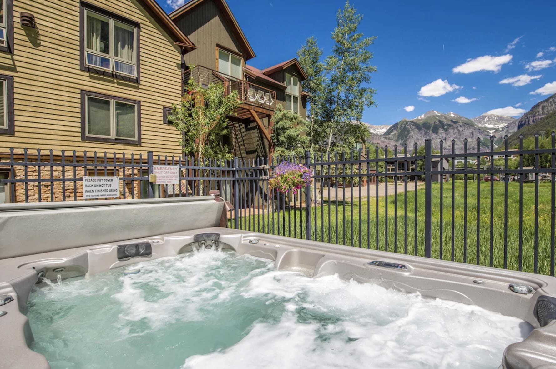 370 Mahoney Drive 109 - Thumbnail 14