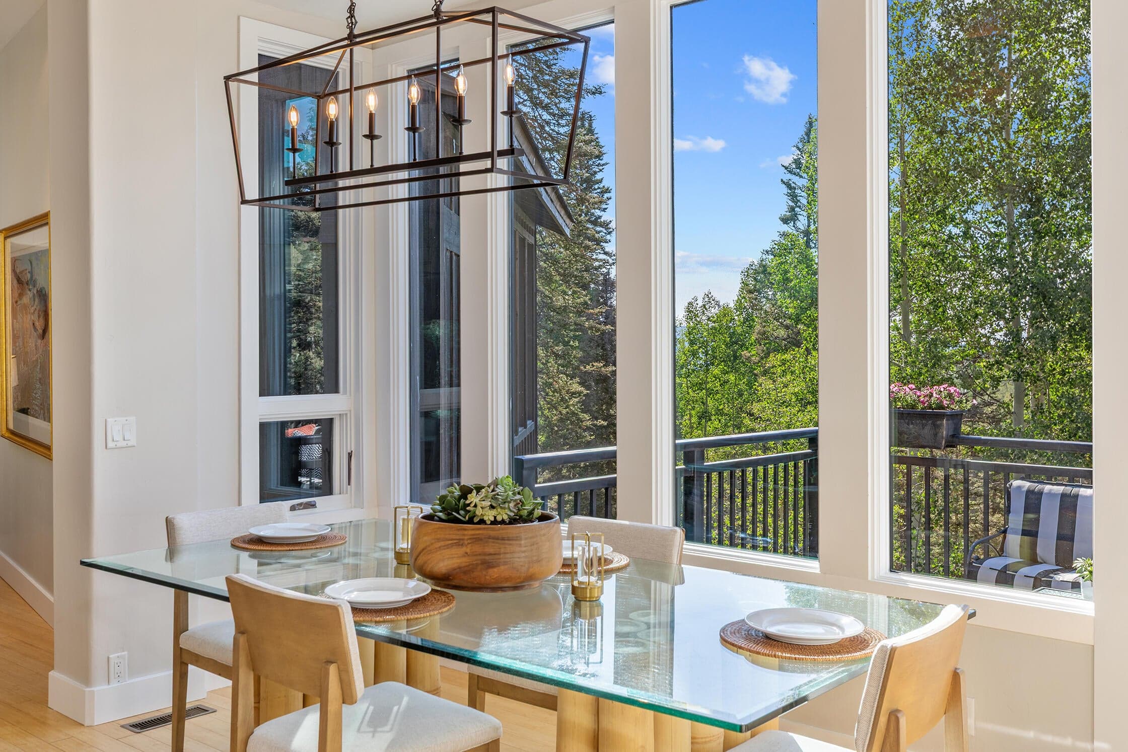 815 Saddle Horn Lane - Thumbnail 5