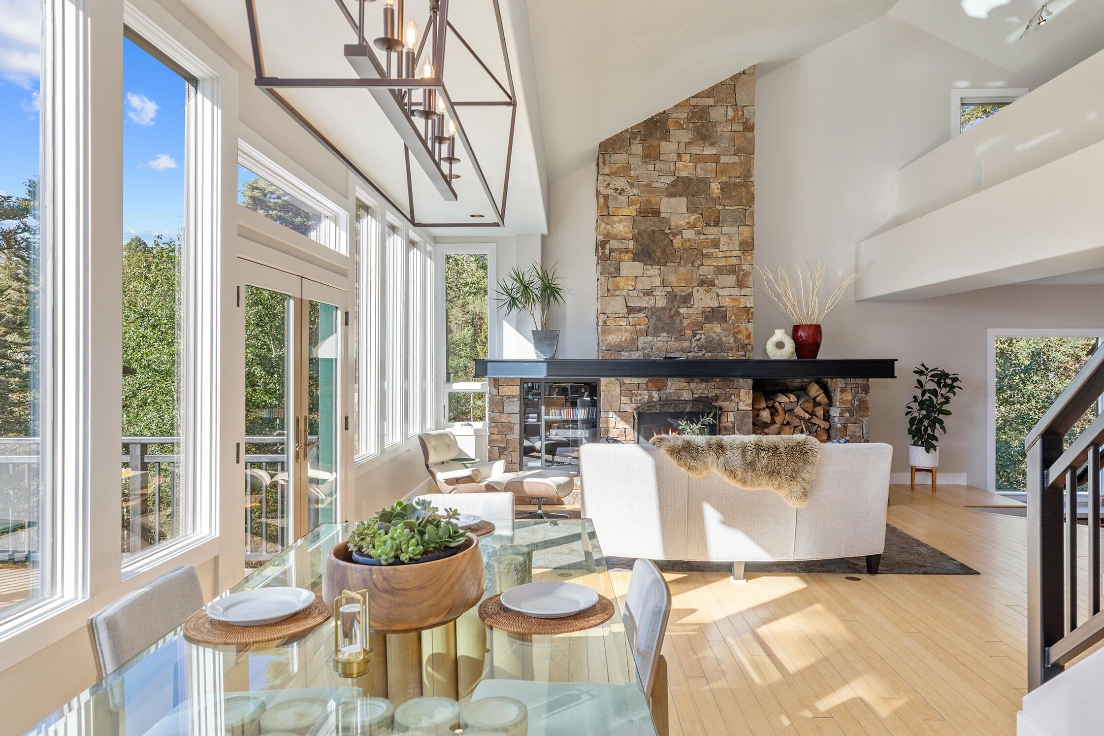 815 Saddle Horn Lane - Thumbnail 4
