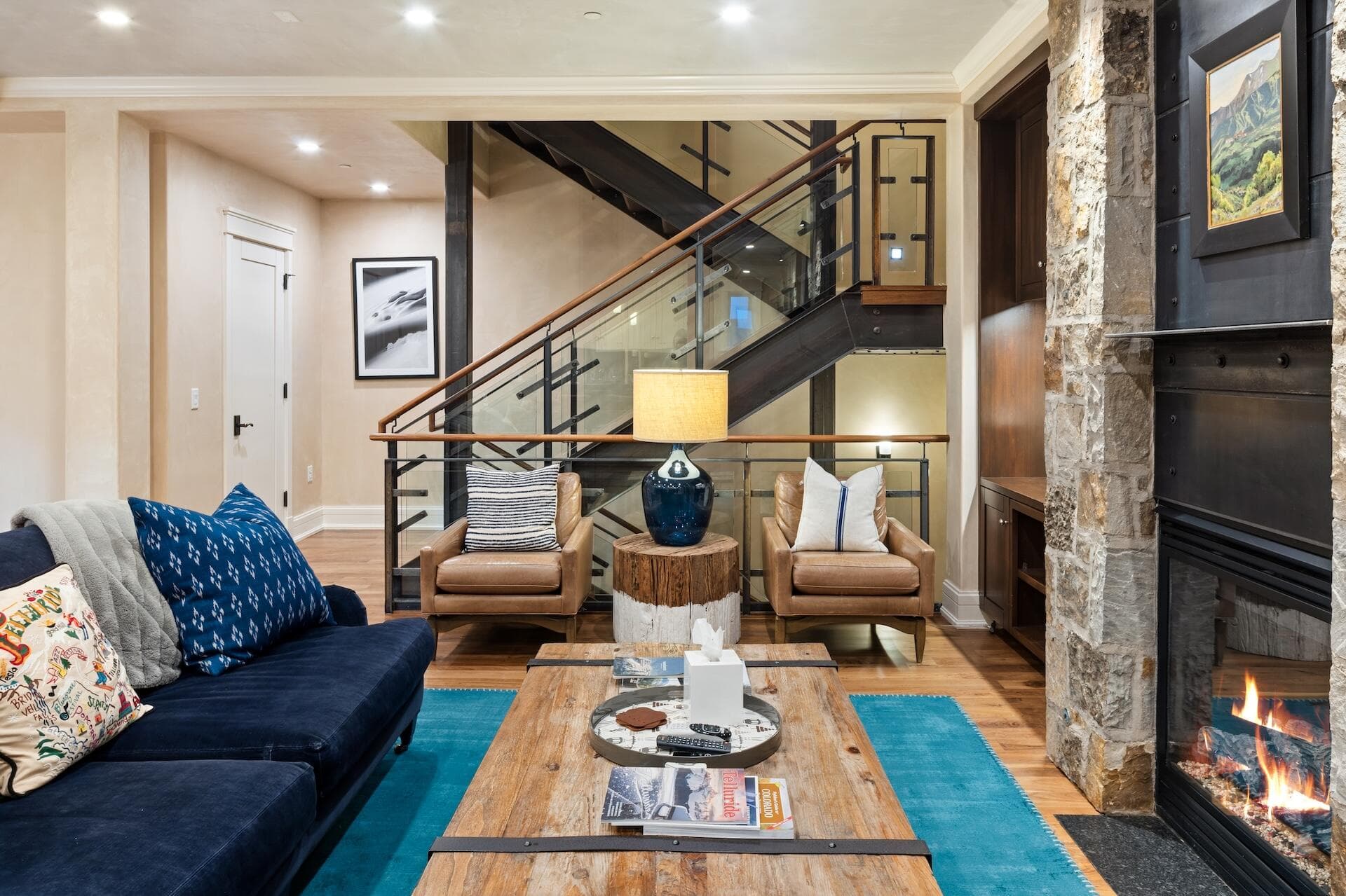 398 S Davis Street East - 2 - Thumbnail 3