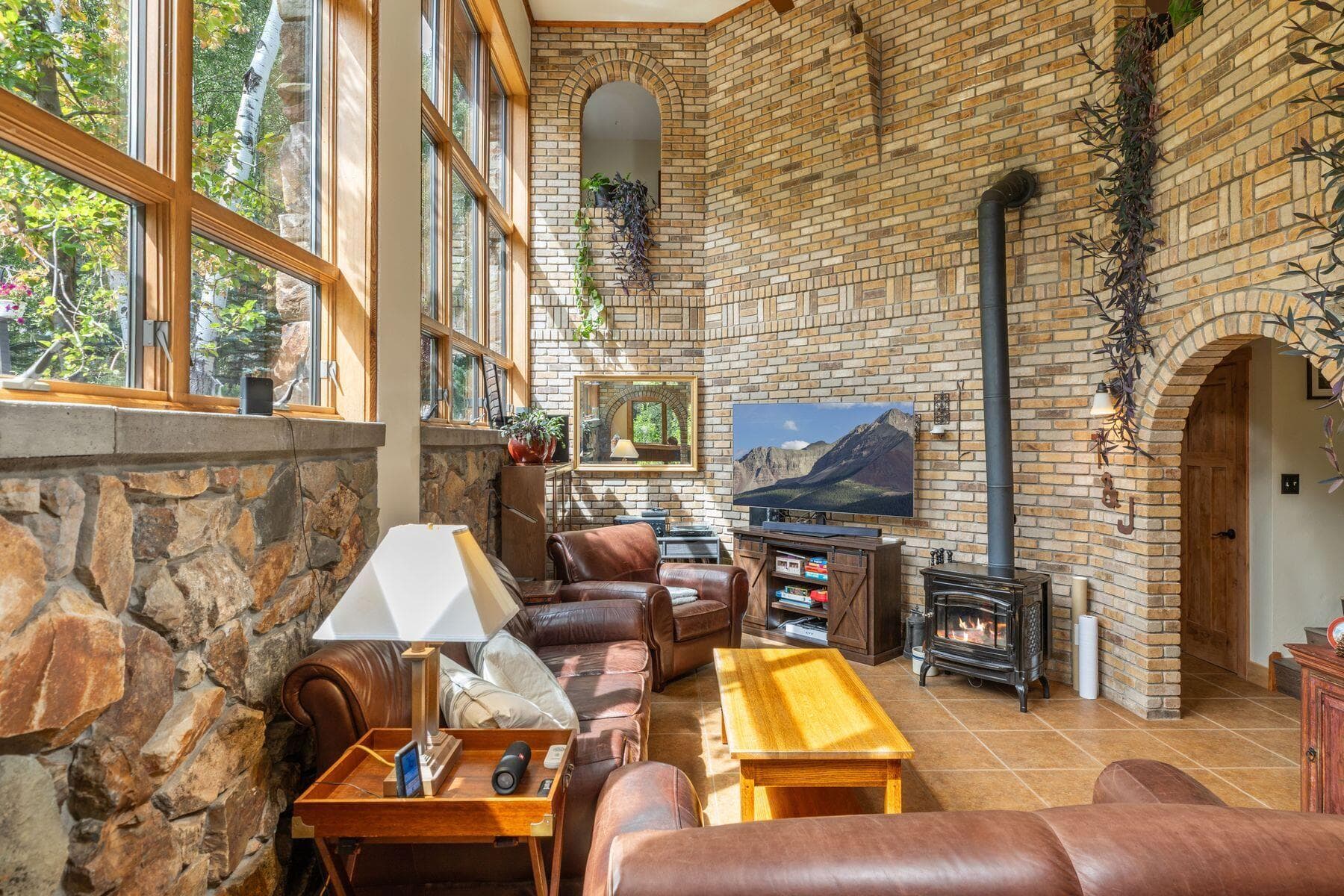 92 Lake Fork Junction Road - Thumbnail 4