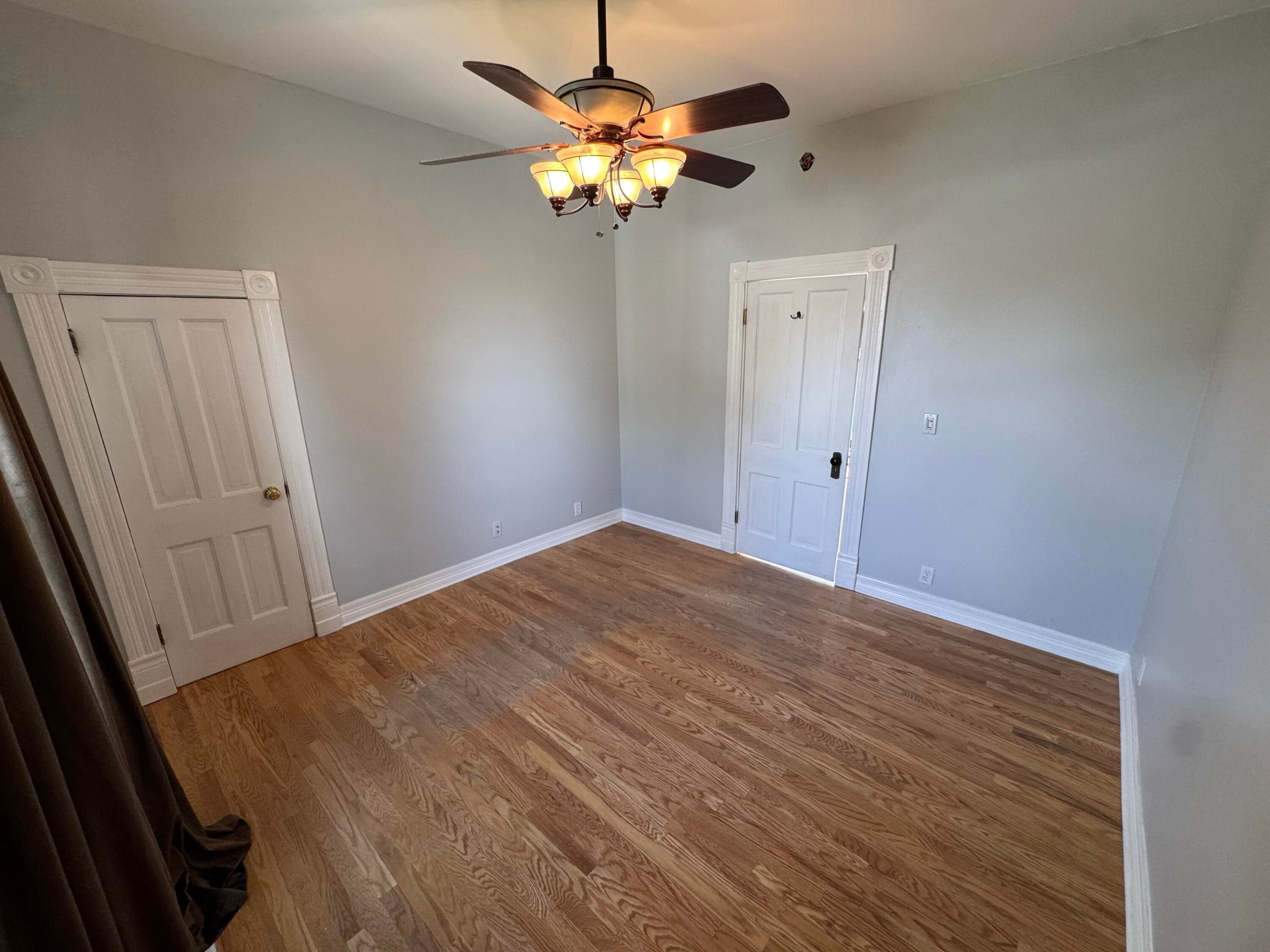 1310 Summit Street - Thumbnail 15