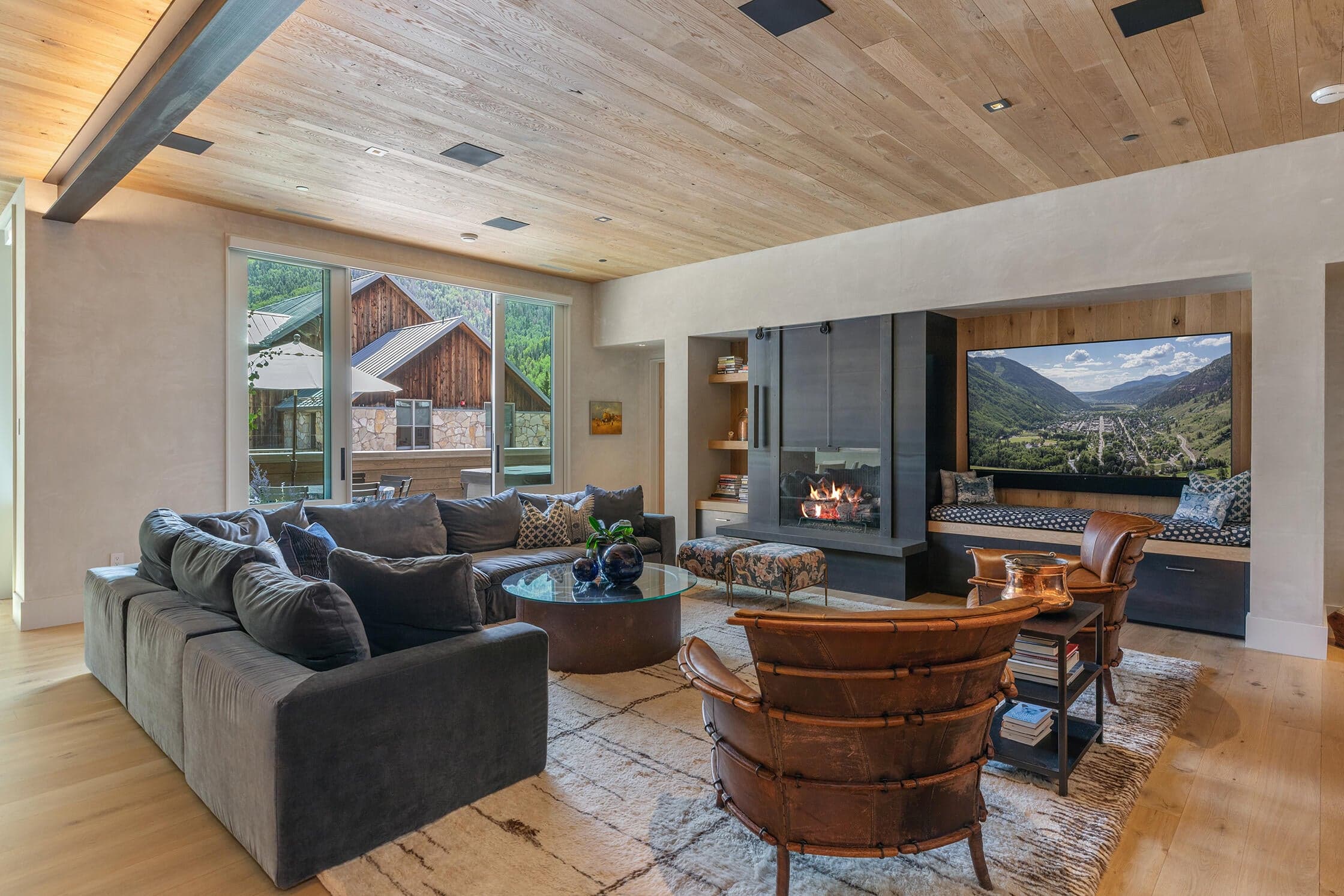 150 E Pacific Avenue 202 - Thumbnail 4