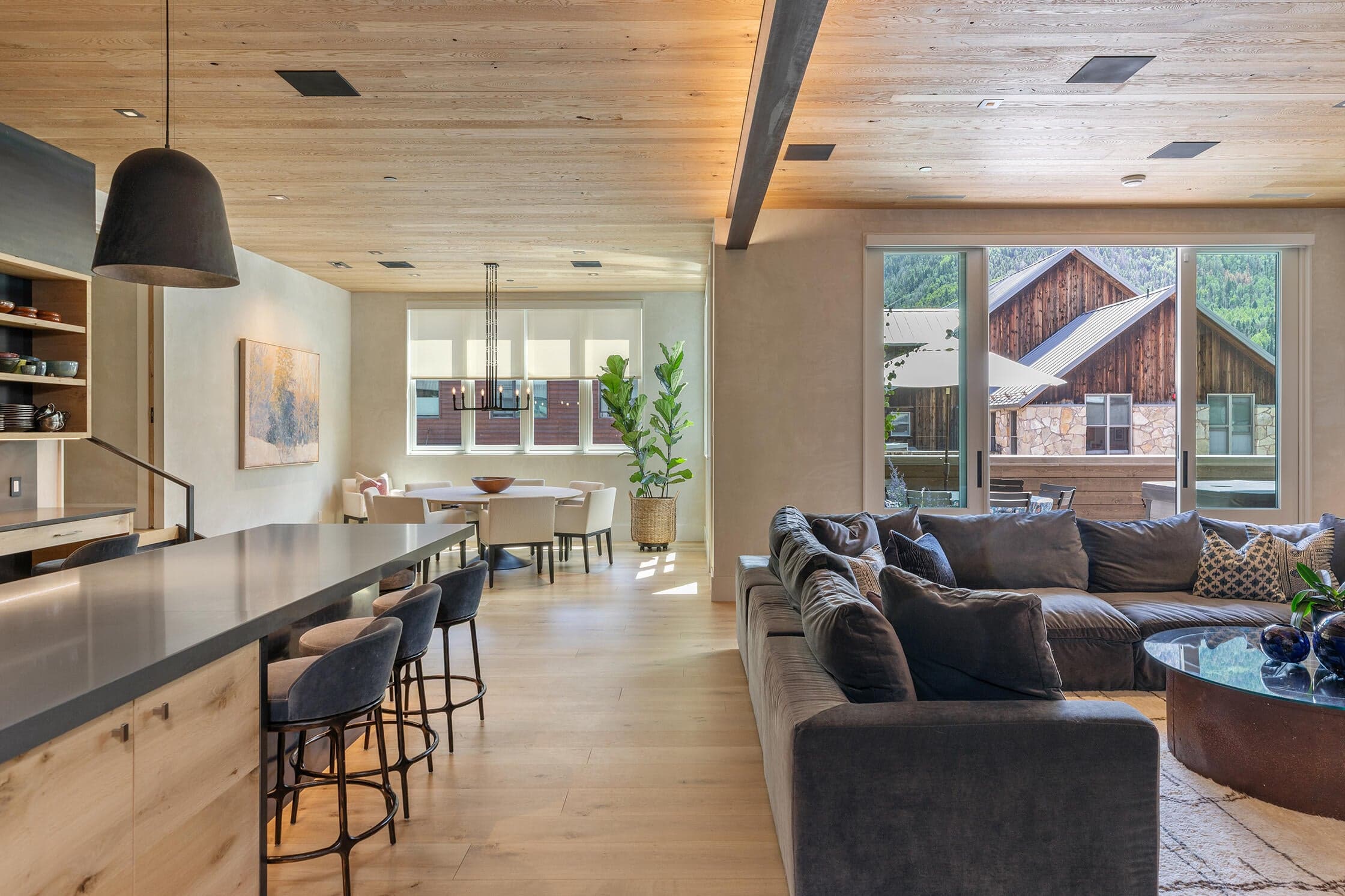 150 E Pacific Avenue 202 - Thumbnail 14