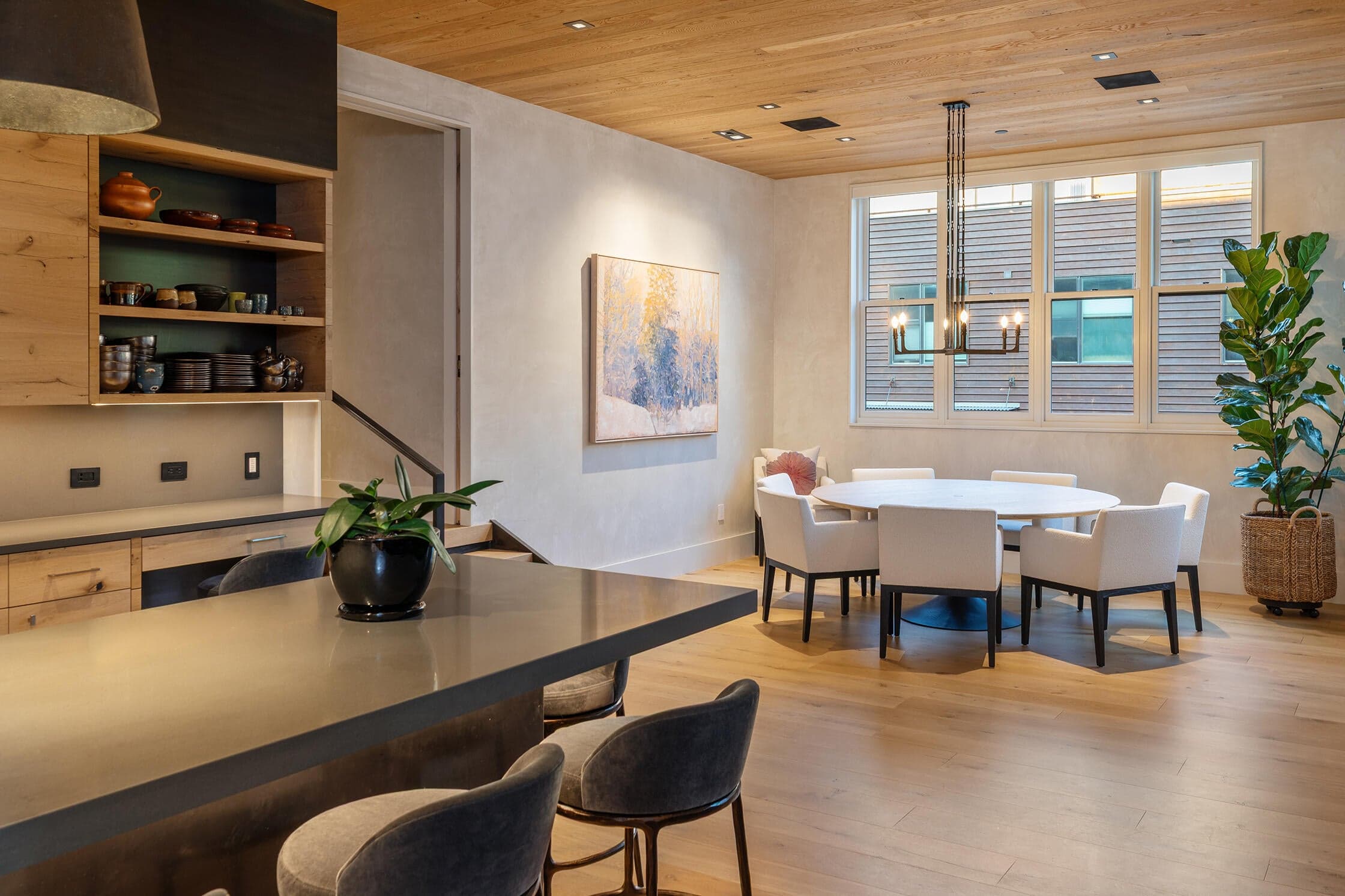 150 E Pacific Avenue 202 - Thumbnail 7