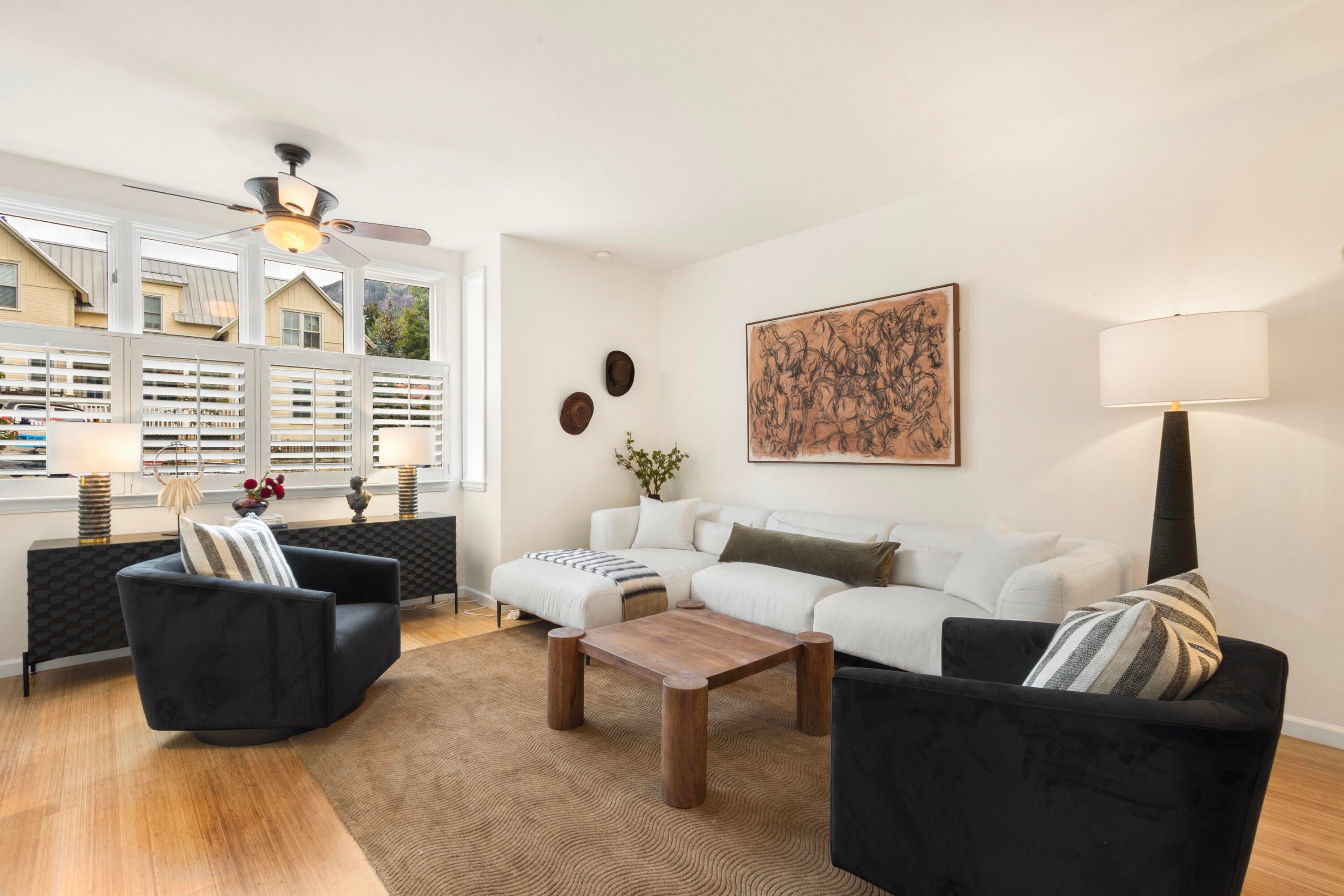 510 W Columbia Avenue n/a - Thumbnail 2