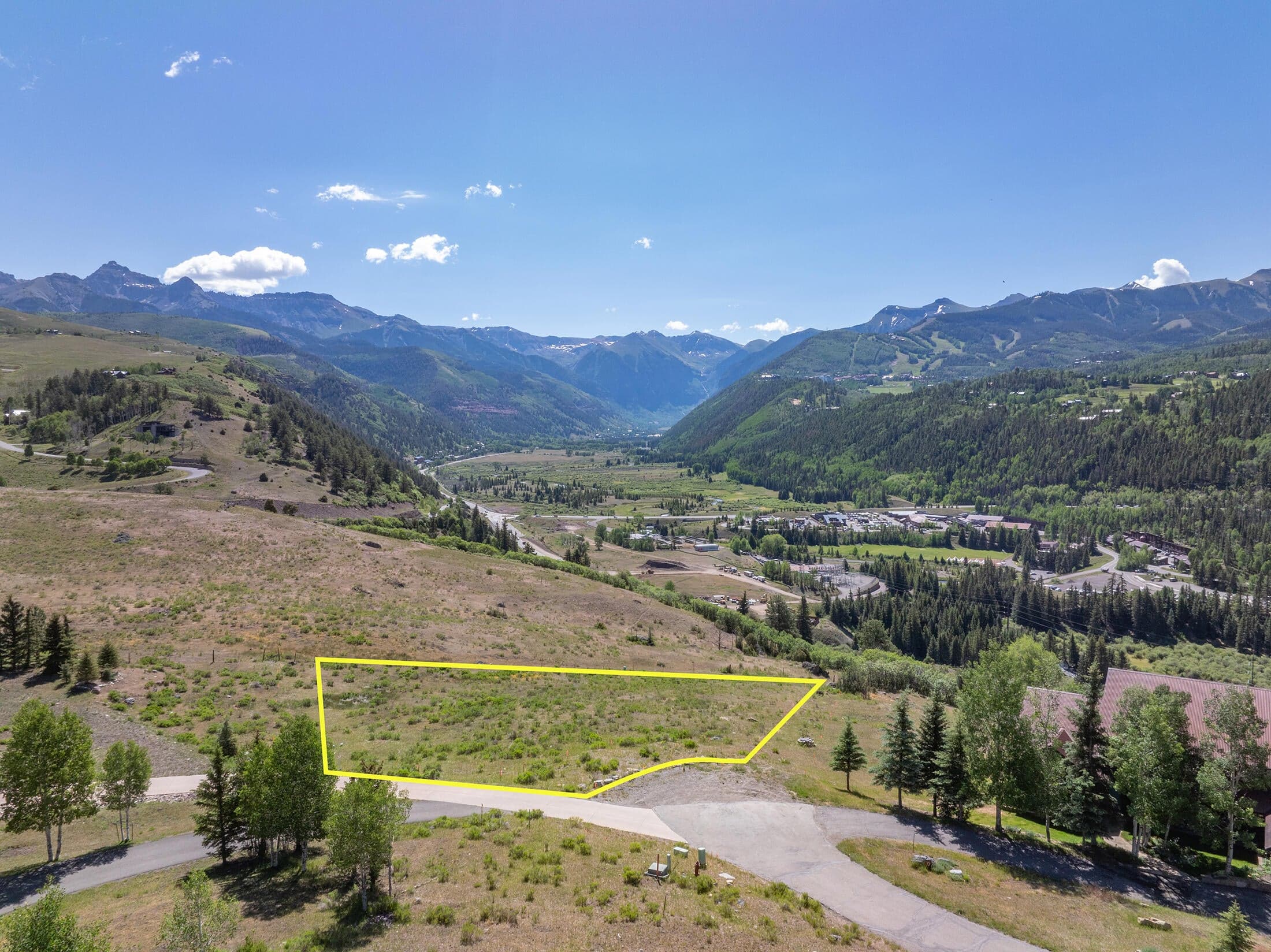 14 Valley View Drive - Thumbnail 2