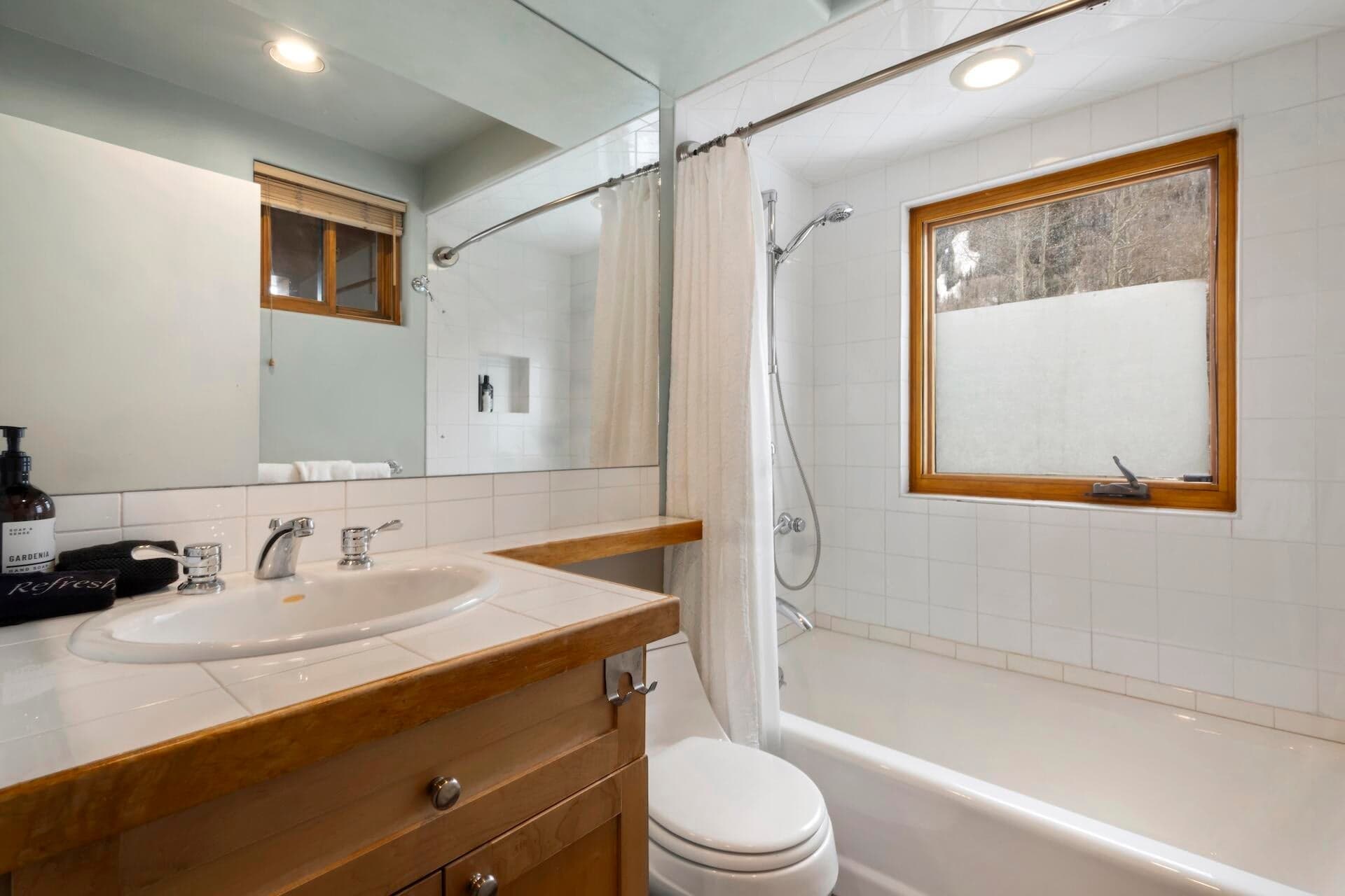 619 W Columbia Avenue 304D - Thumbnail 11