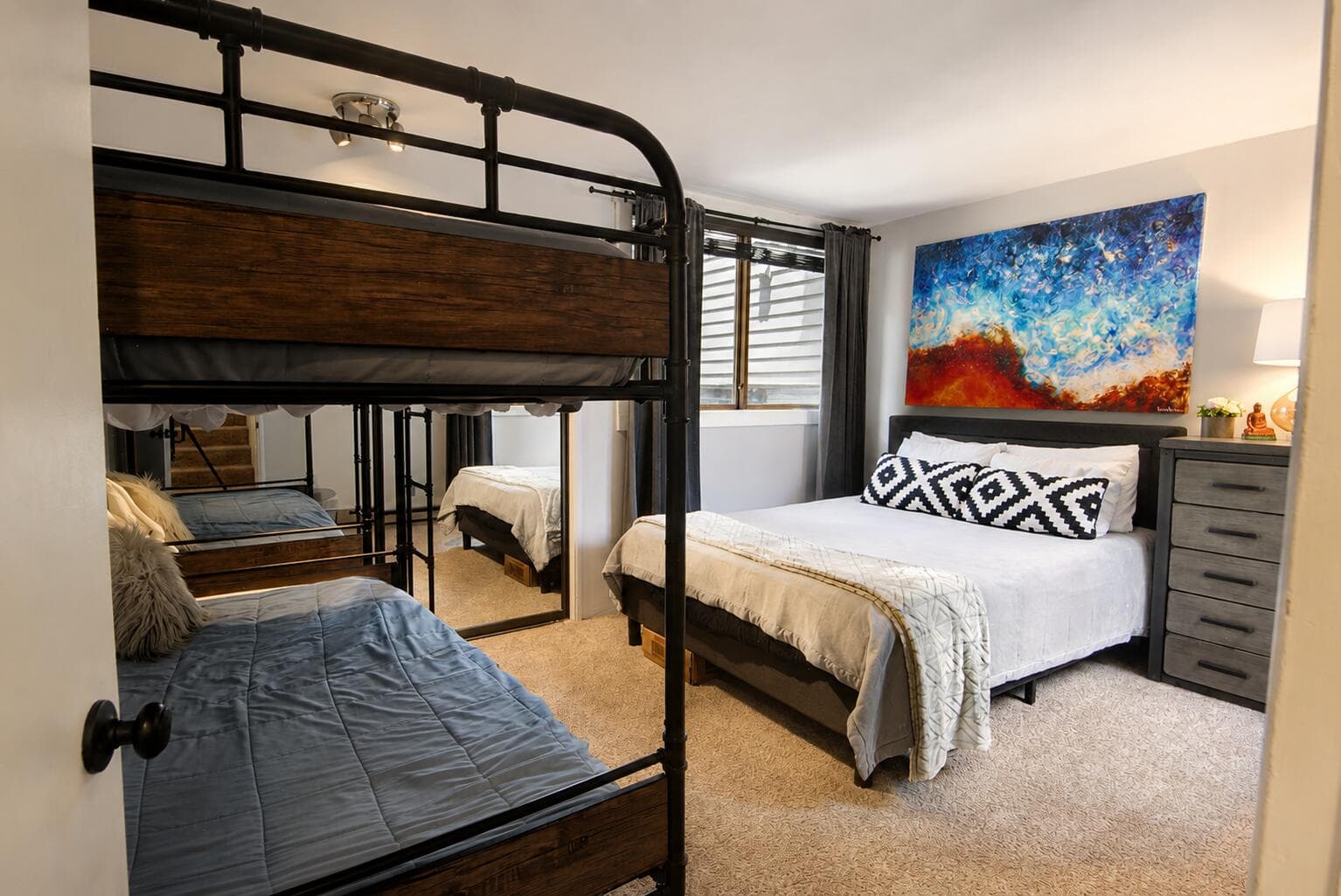 747 W Pacific. Unit 331 Avenue 331` - Thumbnail 5