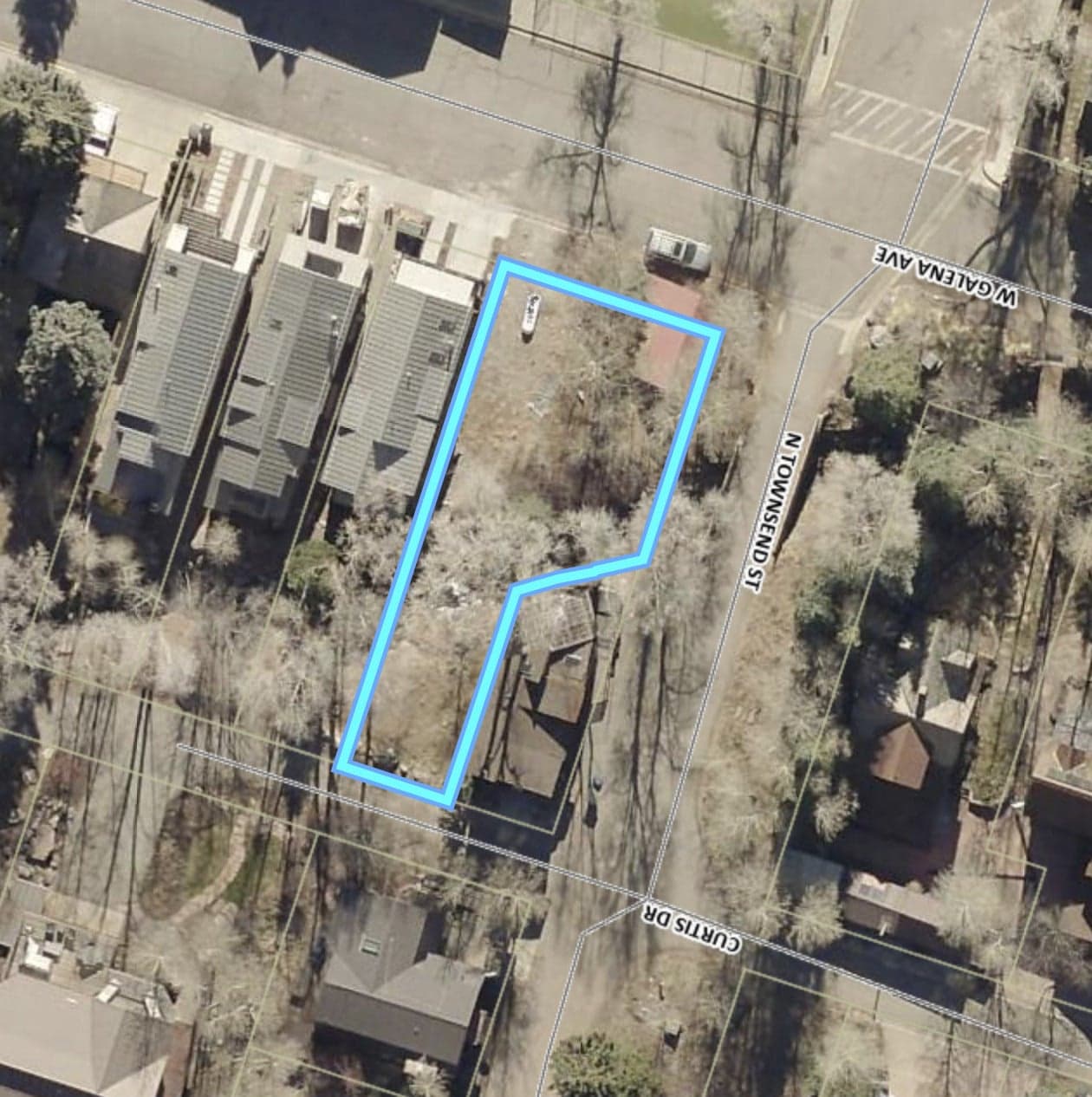 475/477 W Galena Avenue - Thumbnail 15