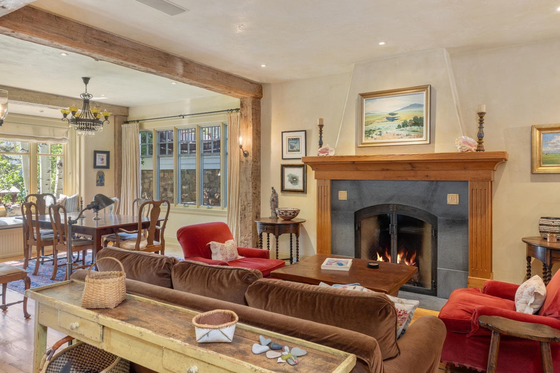 210 N Aspen Street - Thumbnail 3