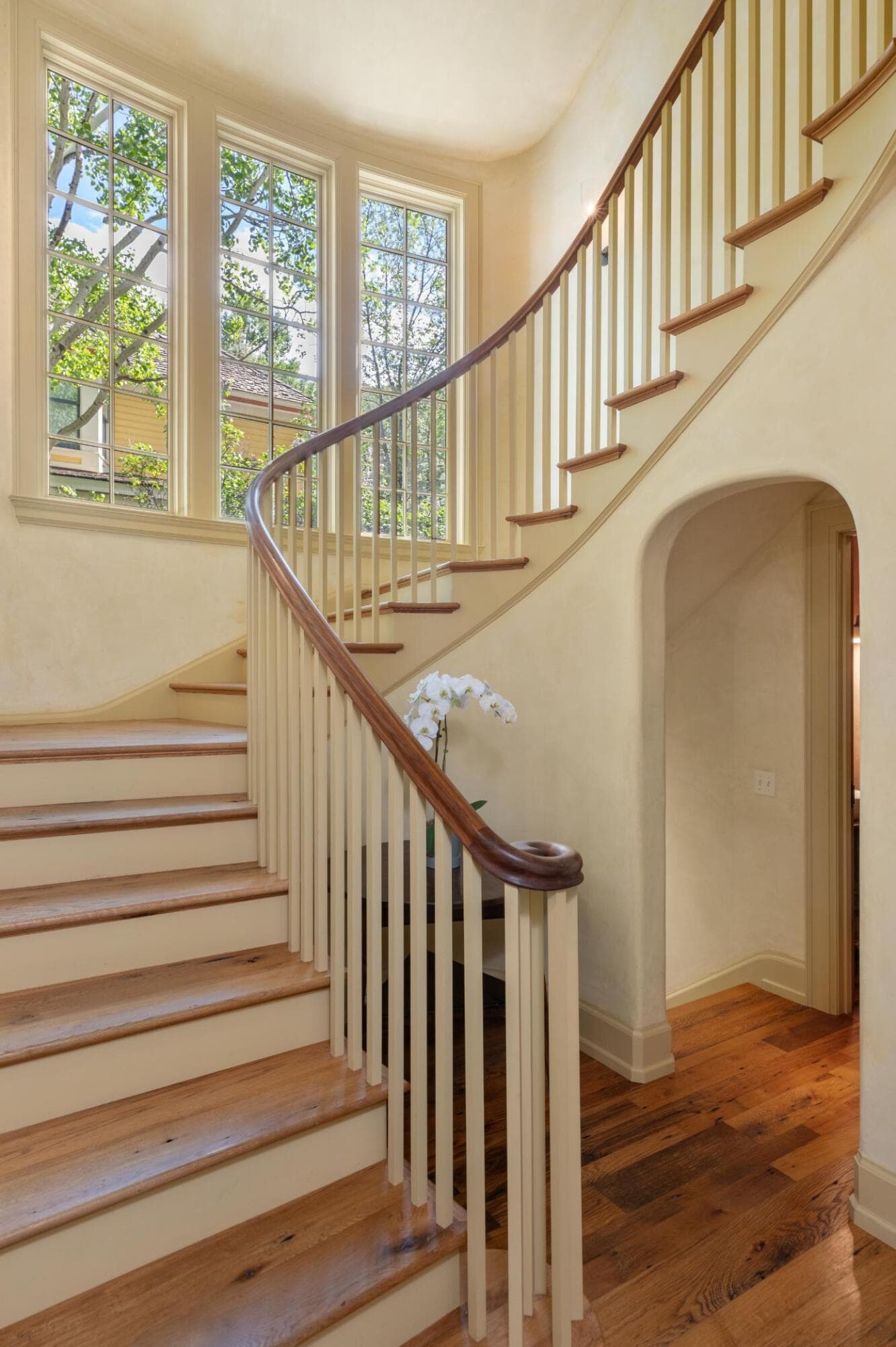 210 N Aspen Street - Thumbnail 18
