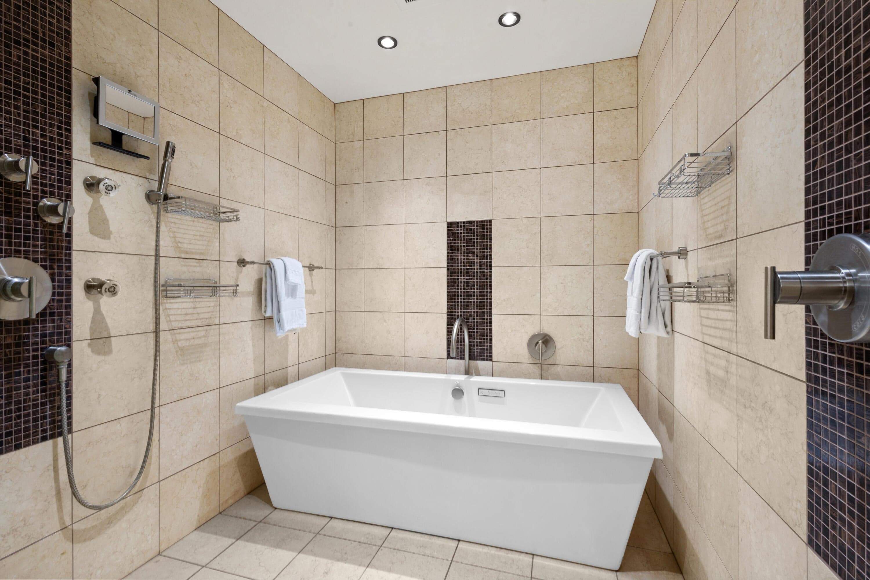 12 Elkstone Place 301 - Thumbnail 17