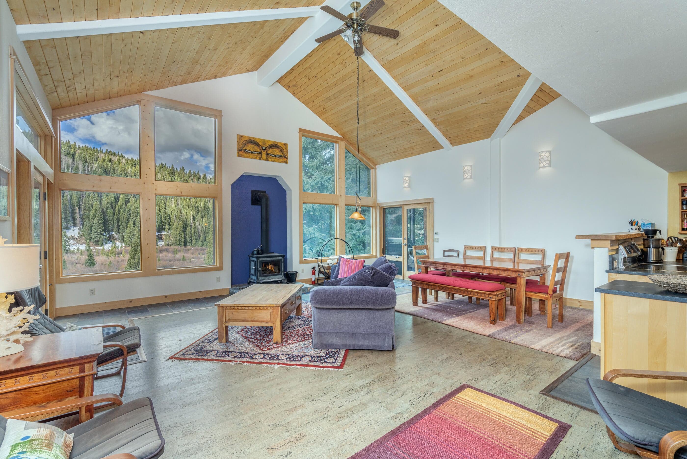 135 Marmot Way - Thumbnail 3