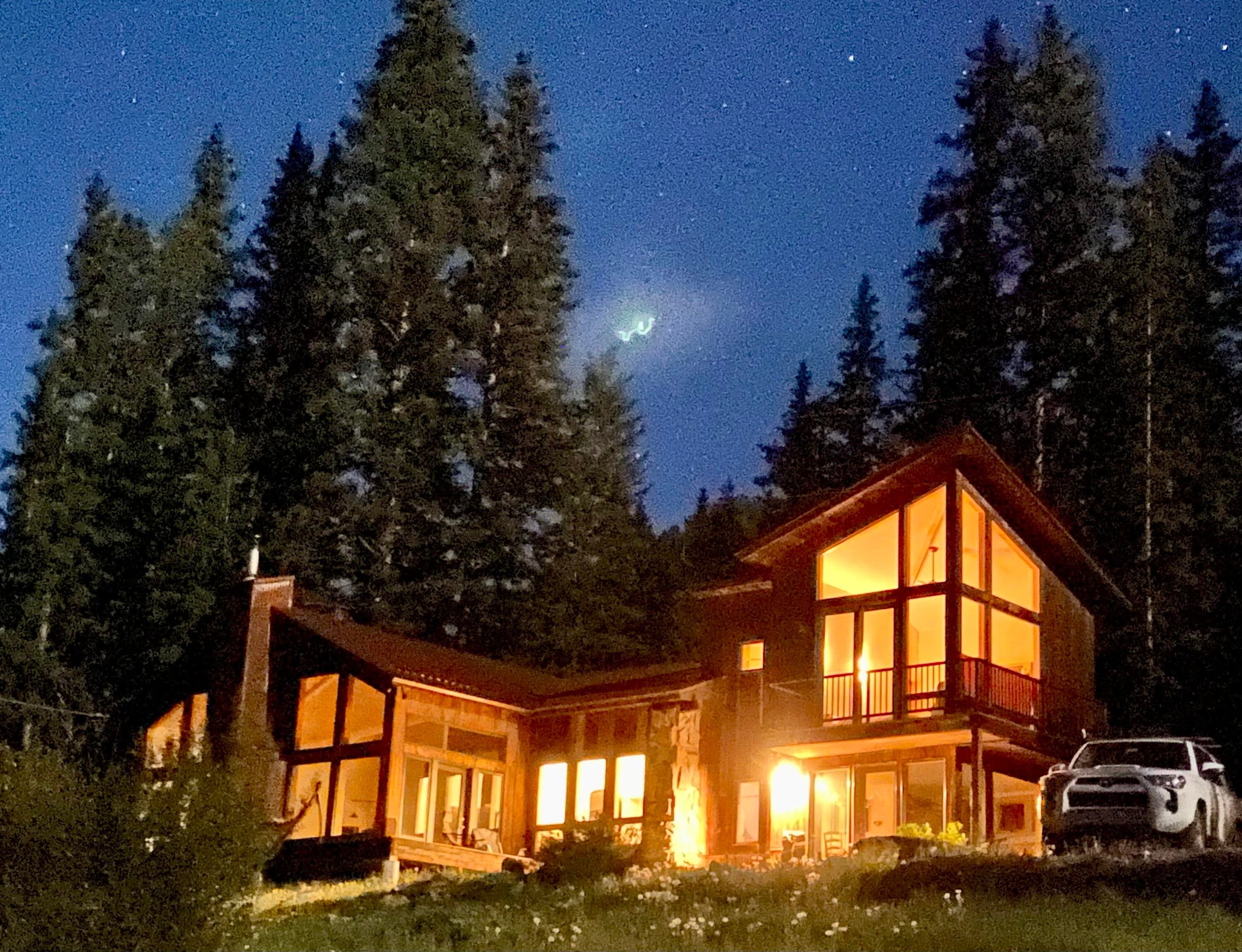 135 Marmot Way - Thumbnail 2