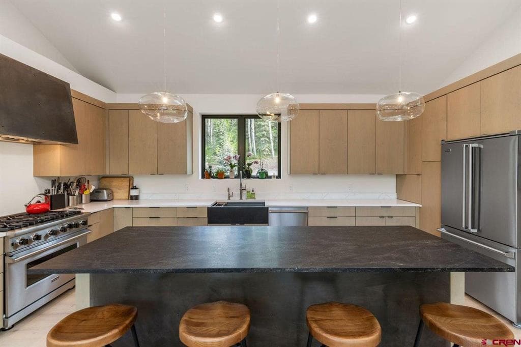 134 Adams Way - Thumbnail 8