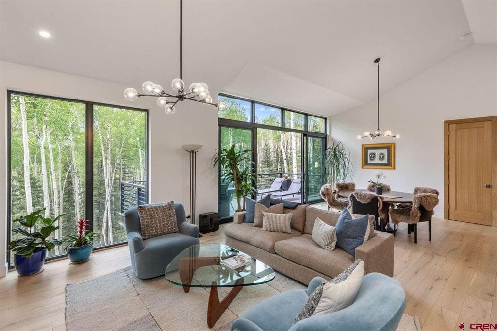 134 Adams Way - Thumbnail 5