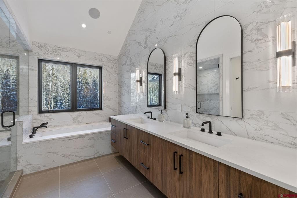 162 San Joaquin Road Chalet 5 - Thumbnail 15