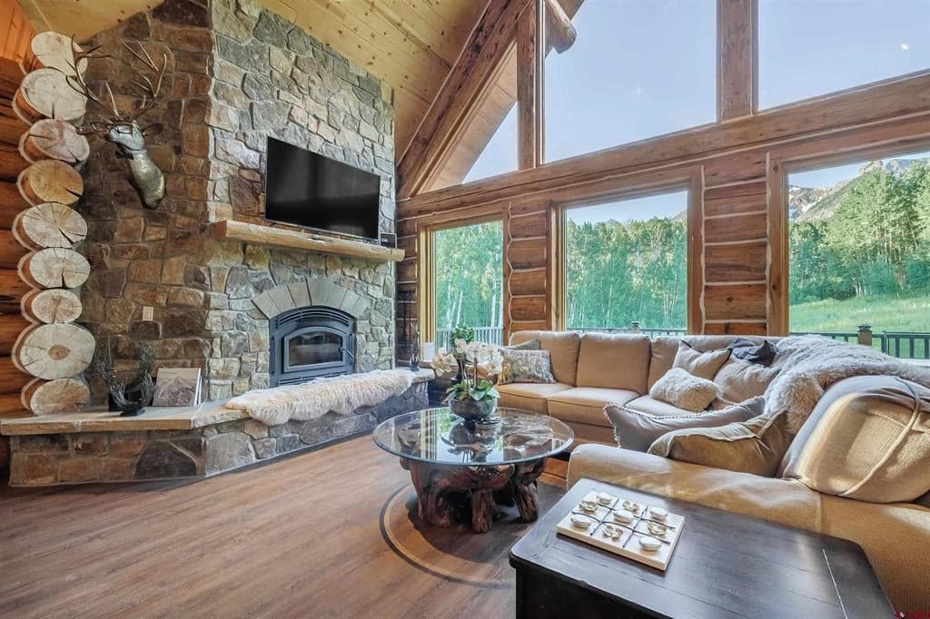 3087 San Juan Vista Road - Thumbnail 4