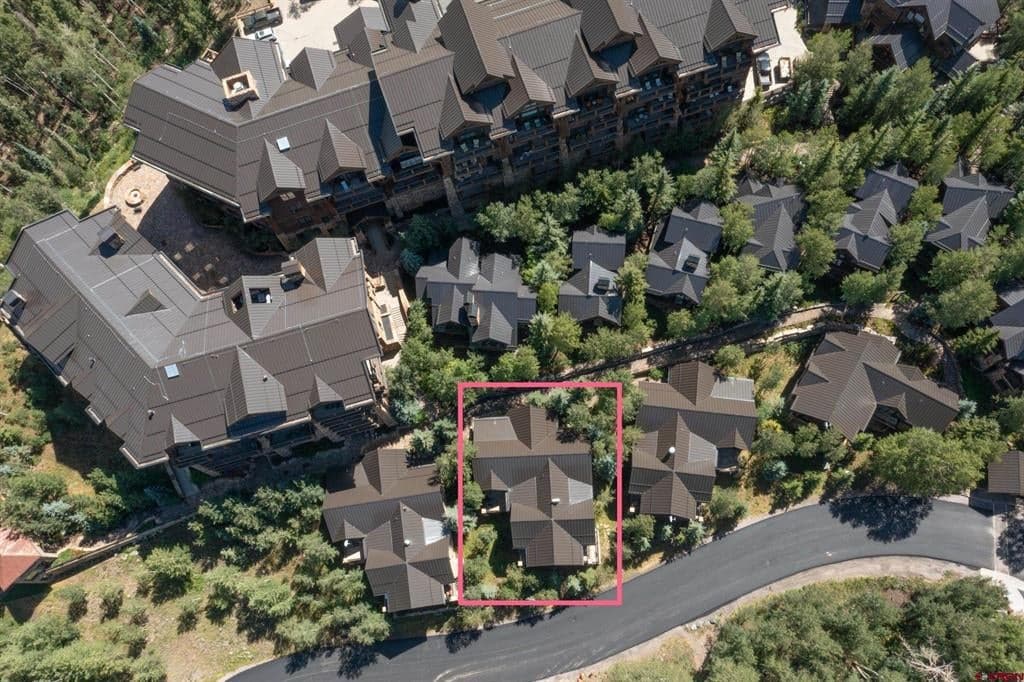 156 Country Club Drive C2 aka 156 - Thumbnail 3