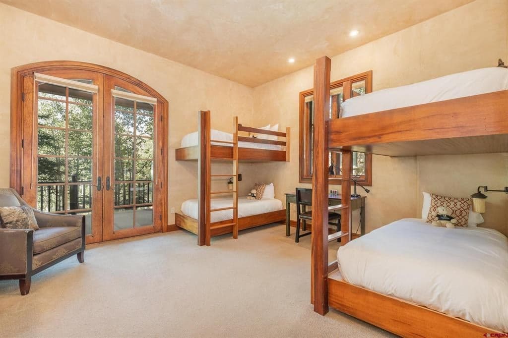 156 Country Club Drive C2 aka 156 - Thumbnail 17