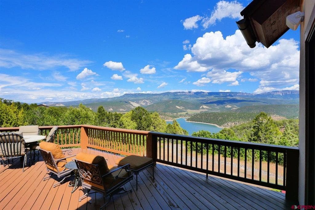 521 Waterview Lane - Thumbnail 5